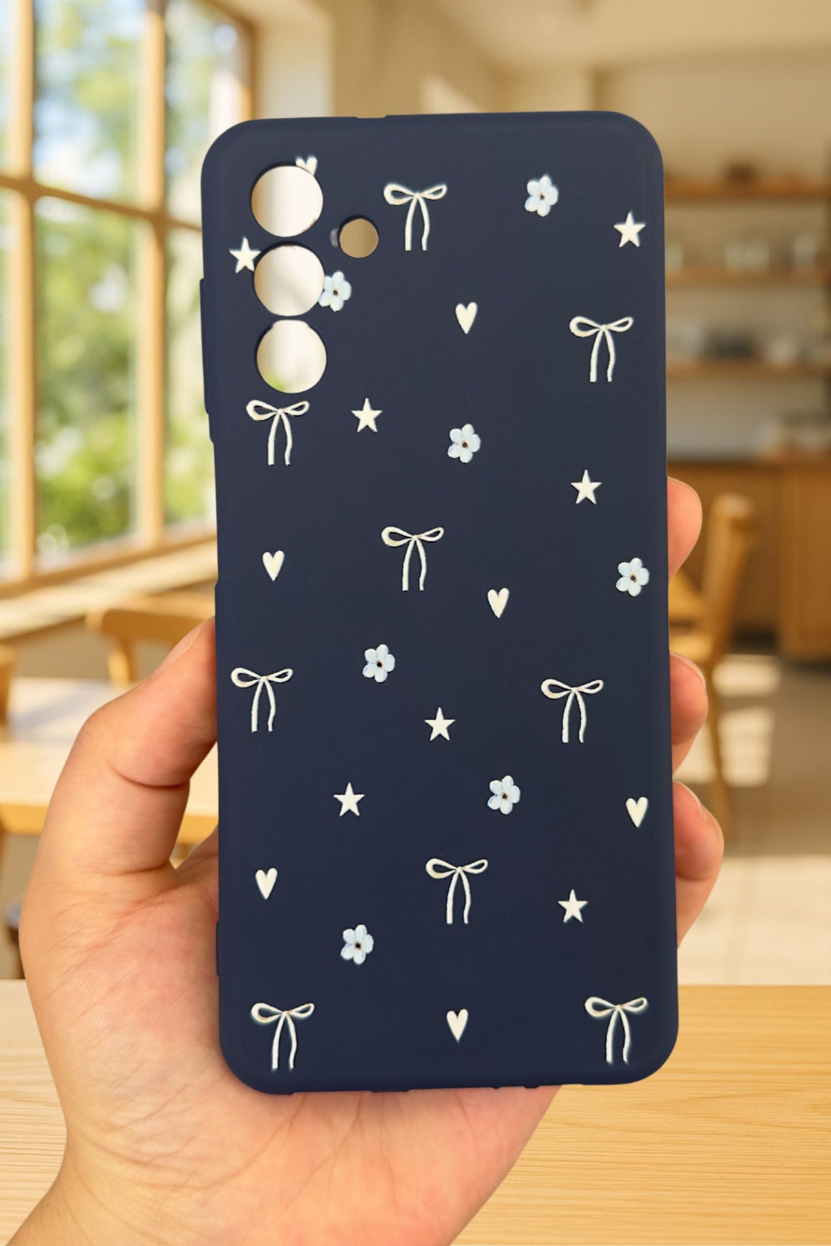 Samsung Galaxy A54 Uyumlu Mini Fiyonk Desenli Silikon Darbe Emici Klasik Korumalı Rubber Kılıf