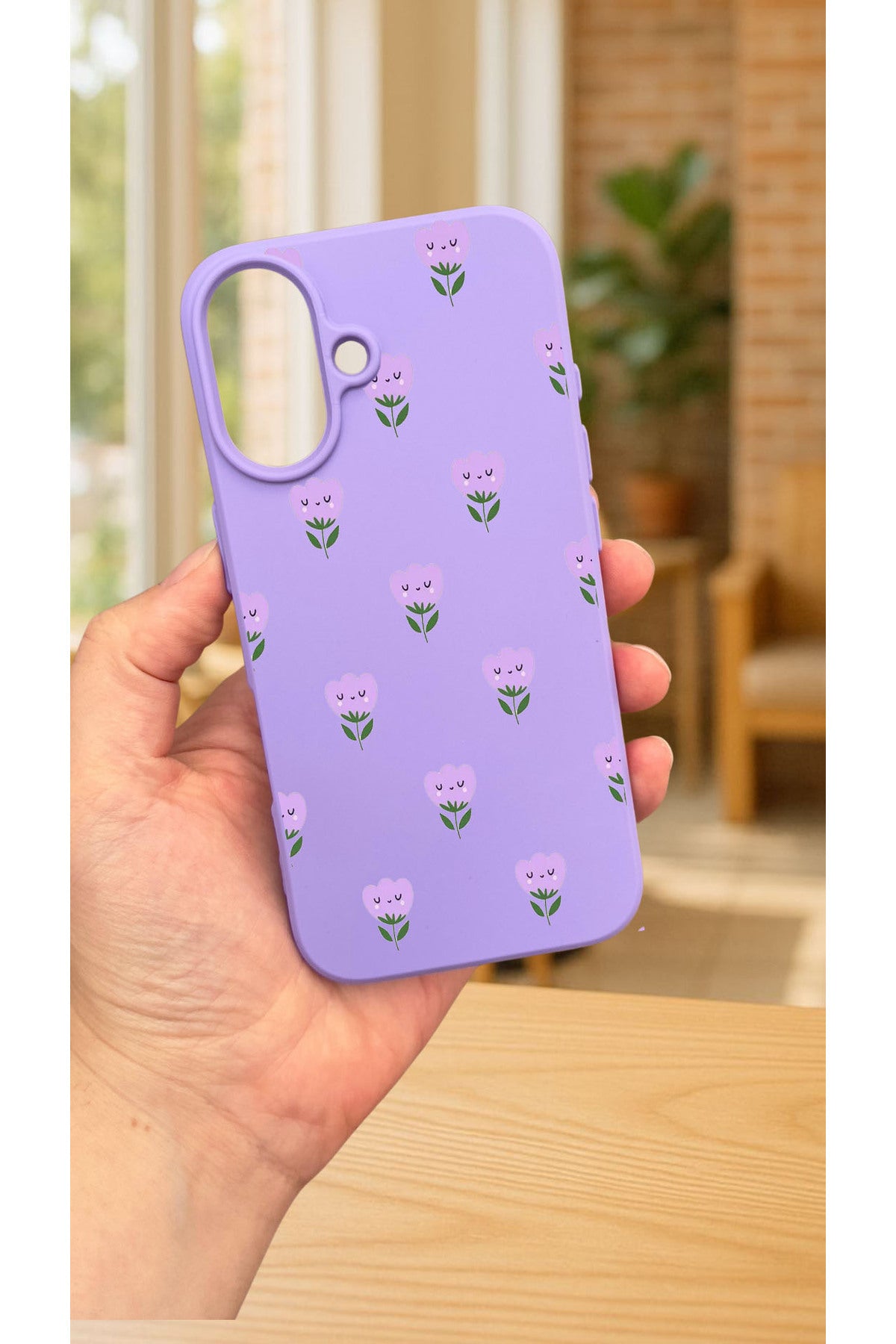 iPhone 16 - MİNİ LALE DESNELİ Silikon Darbe Emici Klasik Korumalı Rubber Kılıf