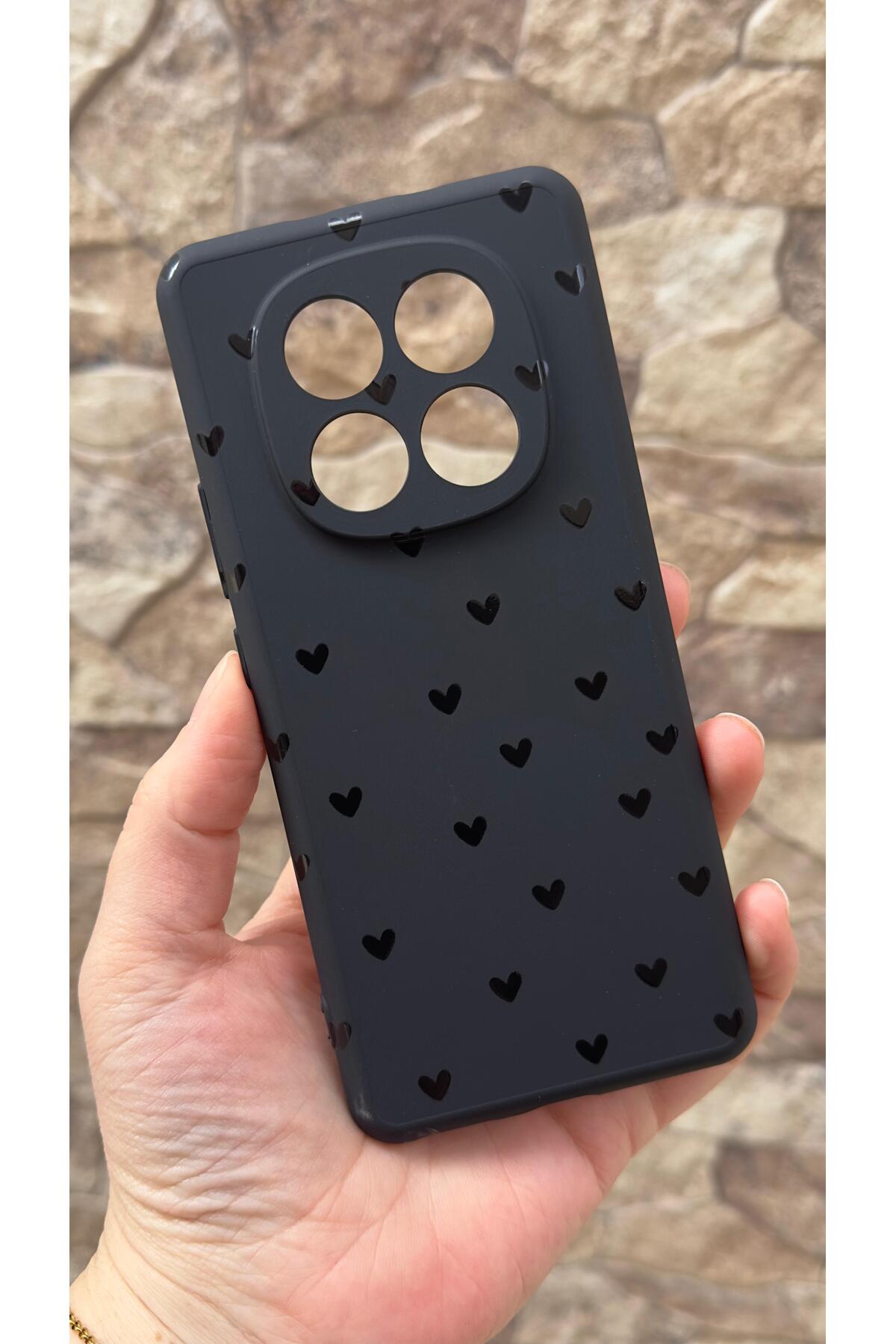 Redmi Note 14 Pro 4G Uyumlu Mini Siyah Kalp Desenli Silikon Darbe Emici Klasik Korumalı Rubber Kılıf
