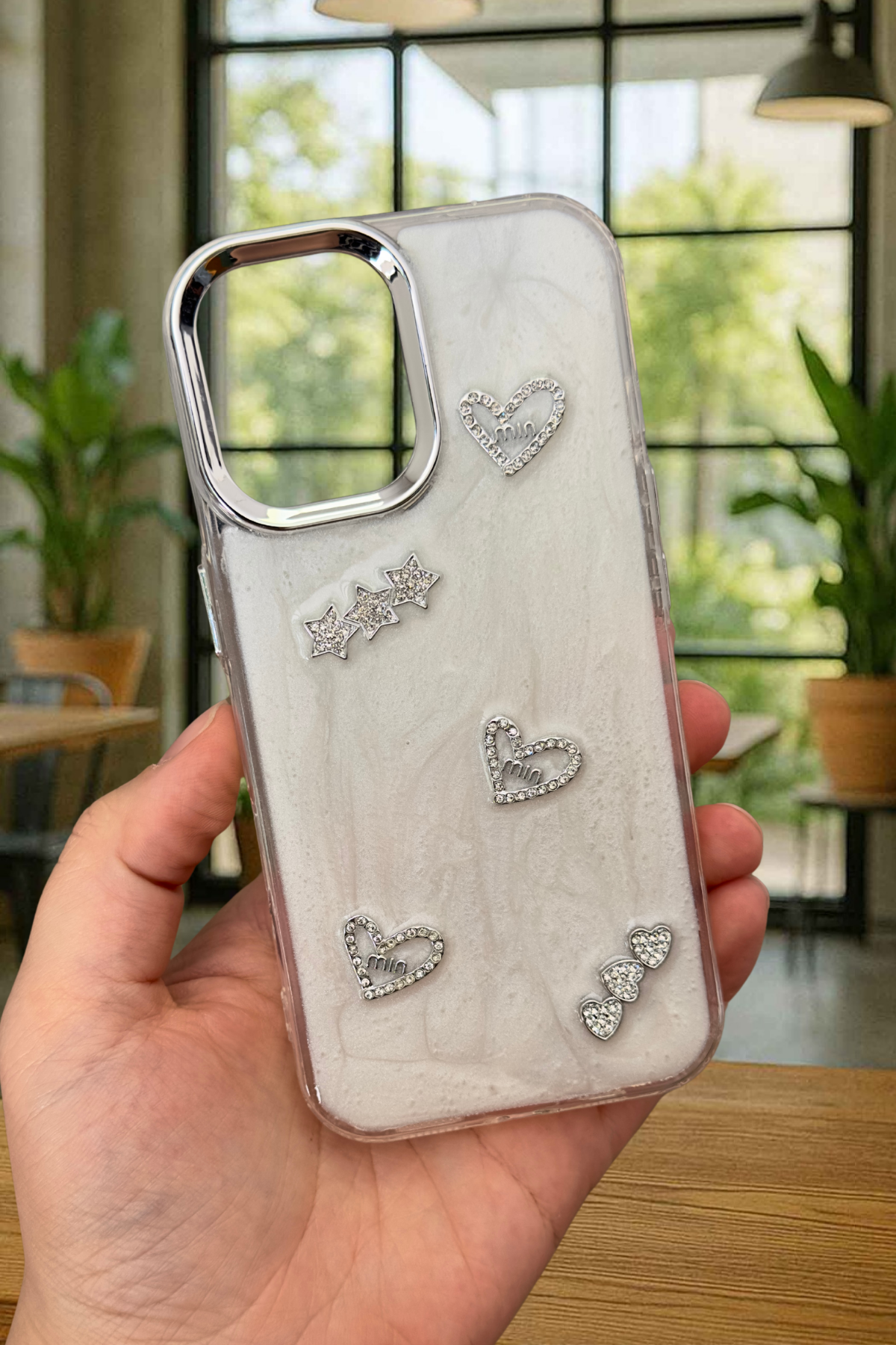 iPhone 16 Kamera Çıkıntılı Şık ve Dayanıklı Telefon Kılıfı - Zarif Tasarımlar Moda Kılıf