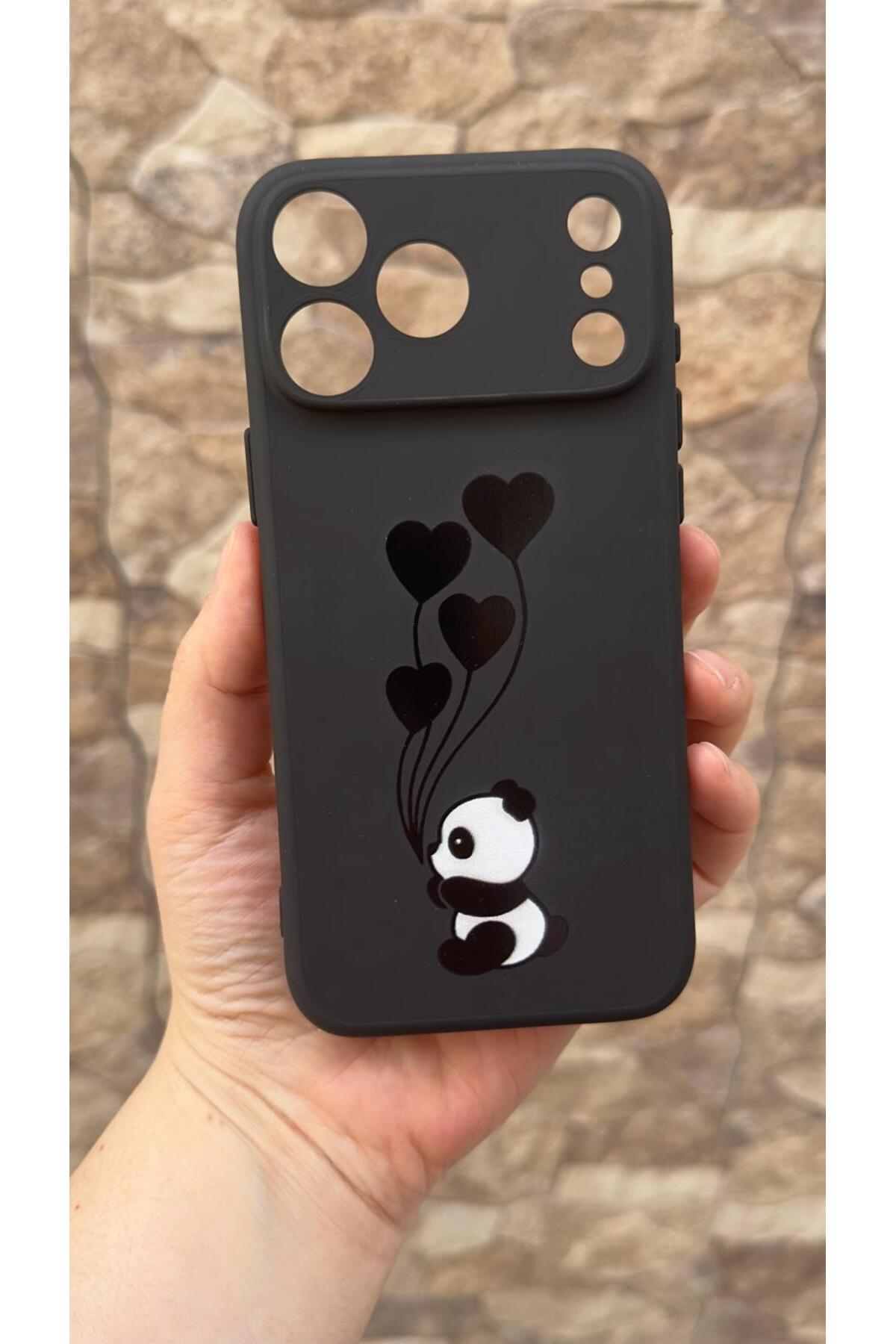 iPhone 17 Pro Max Uyumlu Kalpli Panda Desenli Silikon Darbe Emici Klasik Korumalı Rubber Kılıf