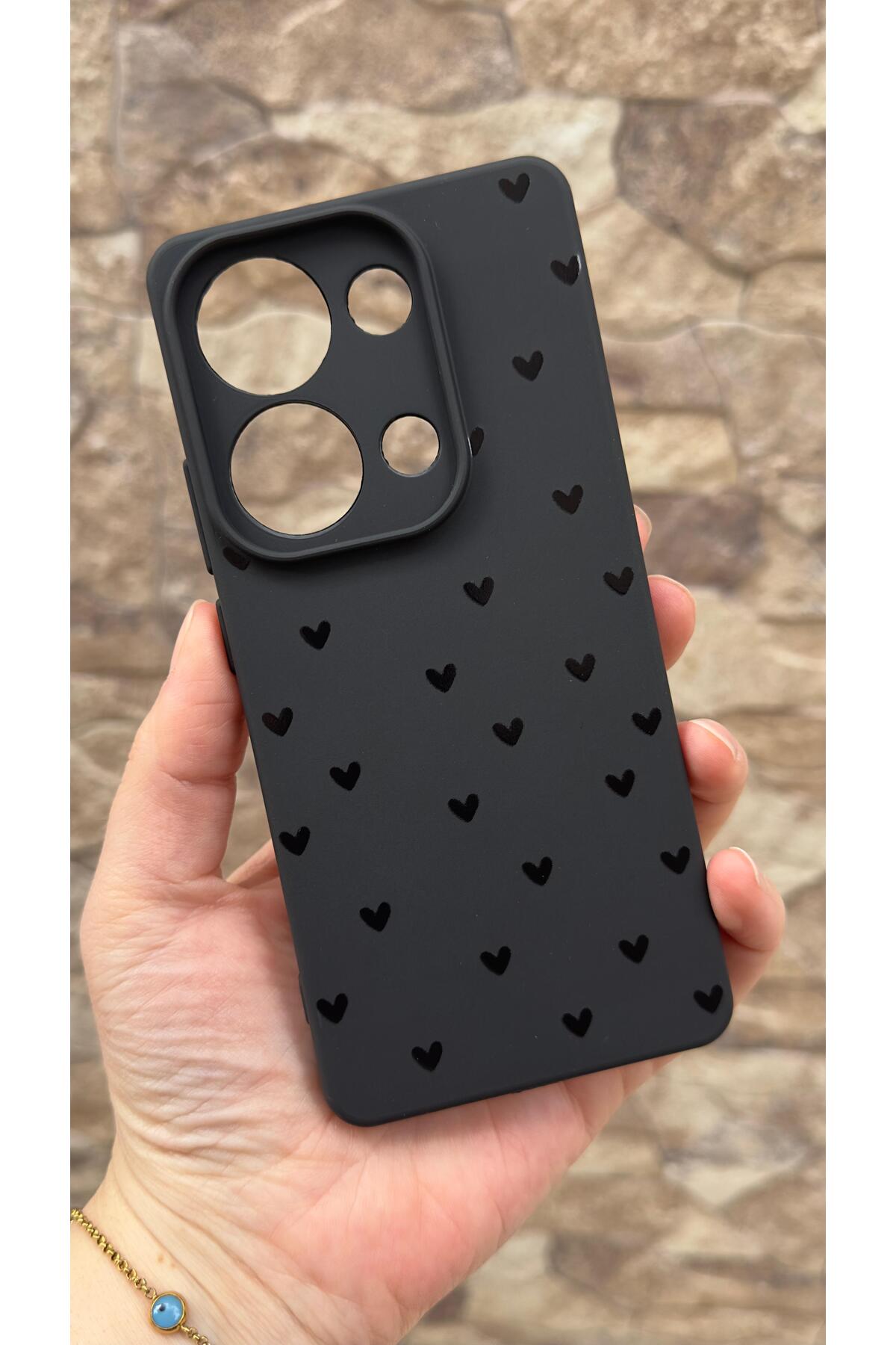 Redmi Note 13 Pro 4G Uyumlu Mini Siyah Kalp Desenli Silikon Darbe Emici Klasik Korumalı Rubber Kılıf