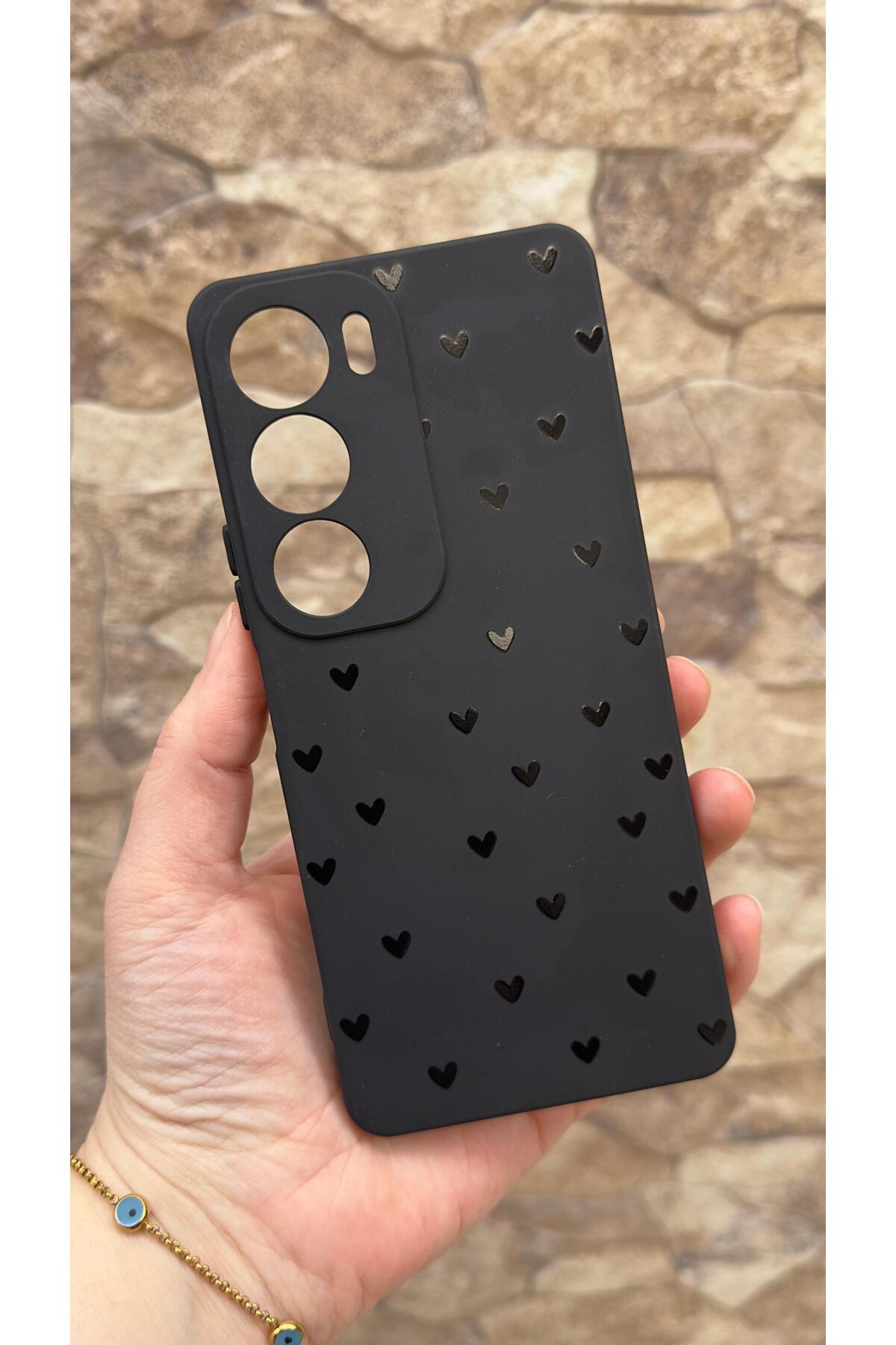 VİVO Y19S Uyumlu Mini Siyah Kalp Desenli Silikon Darbe Emici Klasik Korumalı Rubber Kılıf