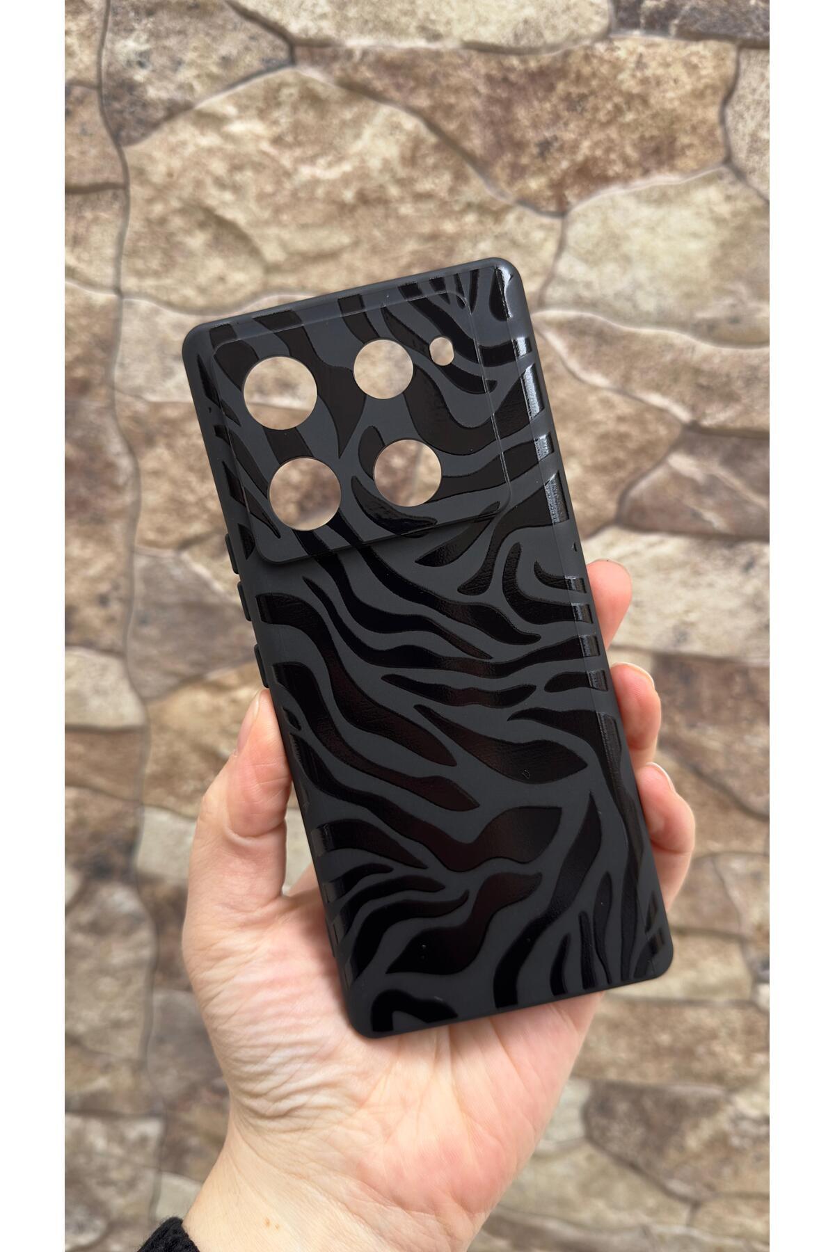 İnfınıx Note 40 Pro Plus 5G Uyumlu Zebra Desenli Silikon Darbe Emici Klasik Korumalı Rubber Kılıf
