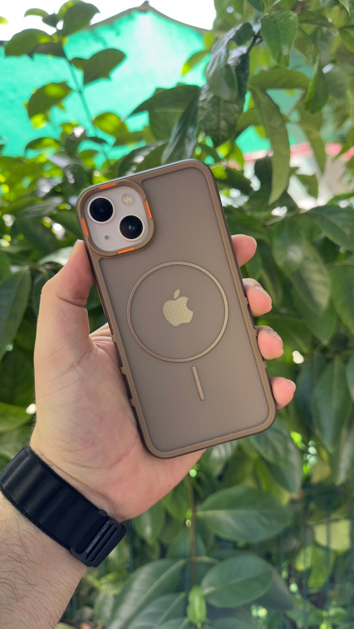 iPhone 13 Magsafe Özellikli Kamera Çıkıntılı Yanları Silikon Arkası Mat Sylüx Kılıf