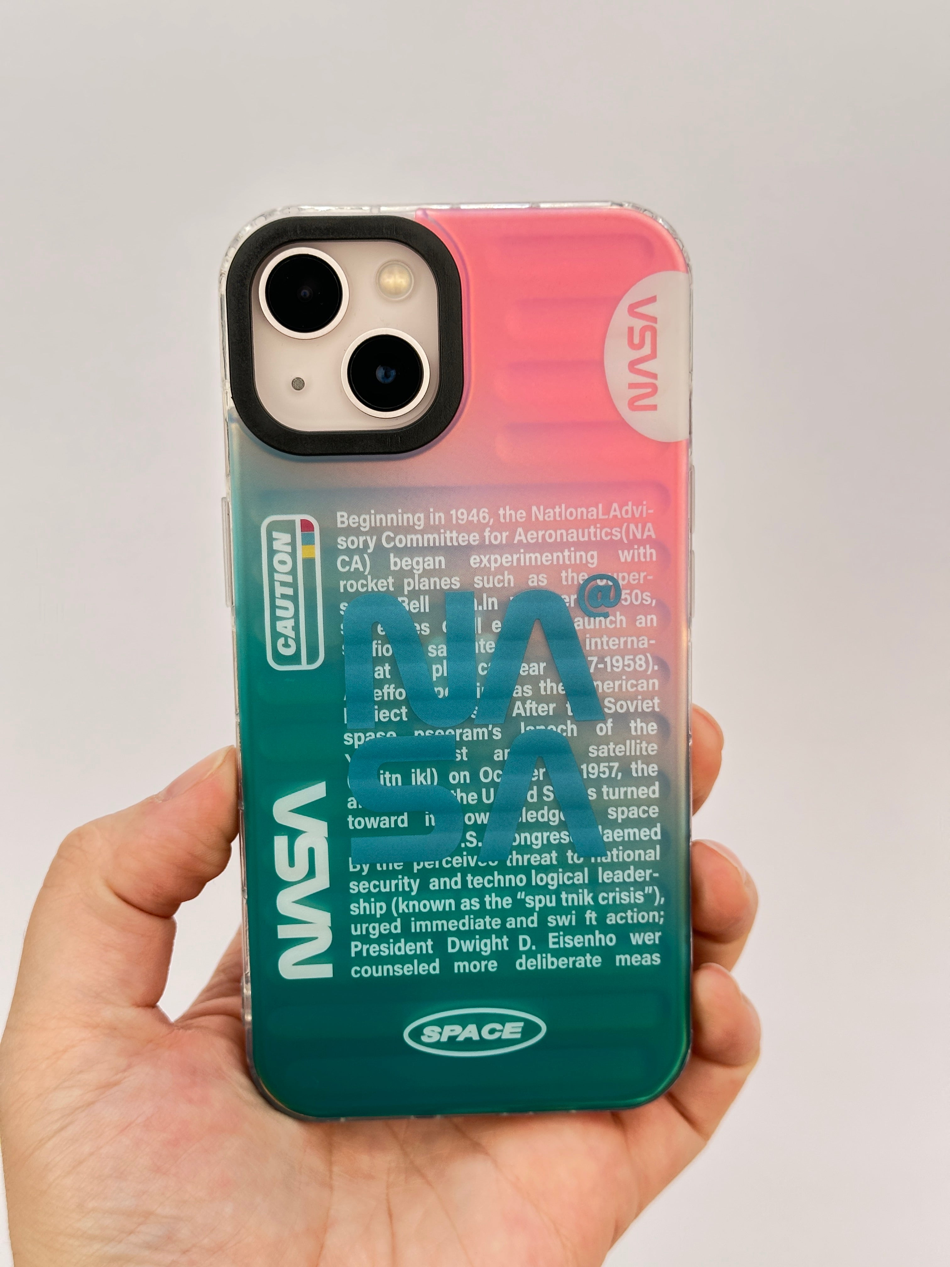 iPhone 13 Hologramlı Renk Değiştiren Kamera Çıkıntılı Trend Marka Tasarım New Design Kılıf