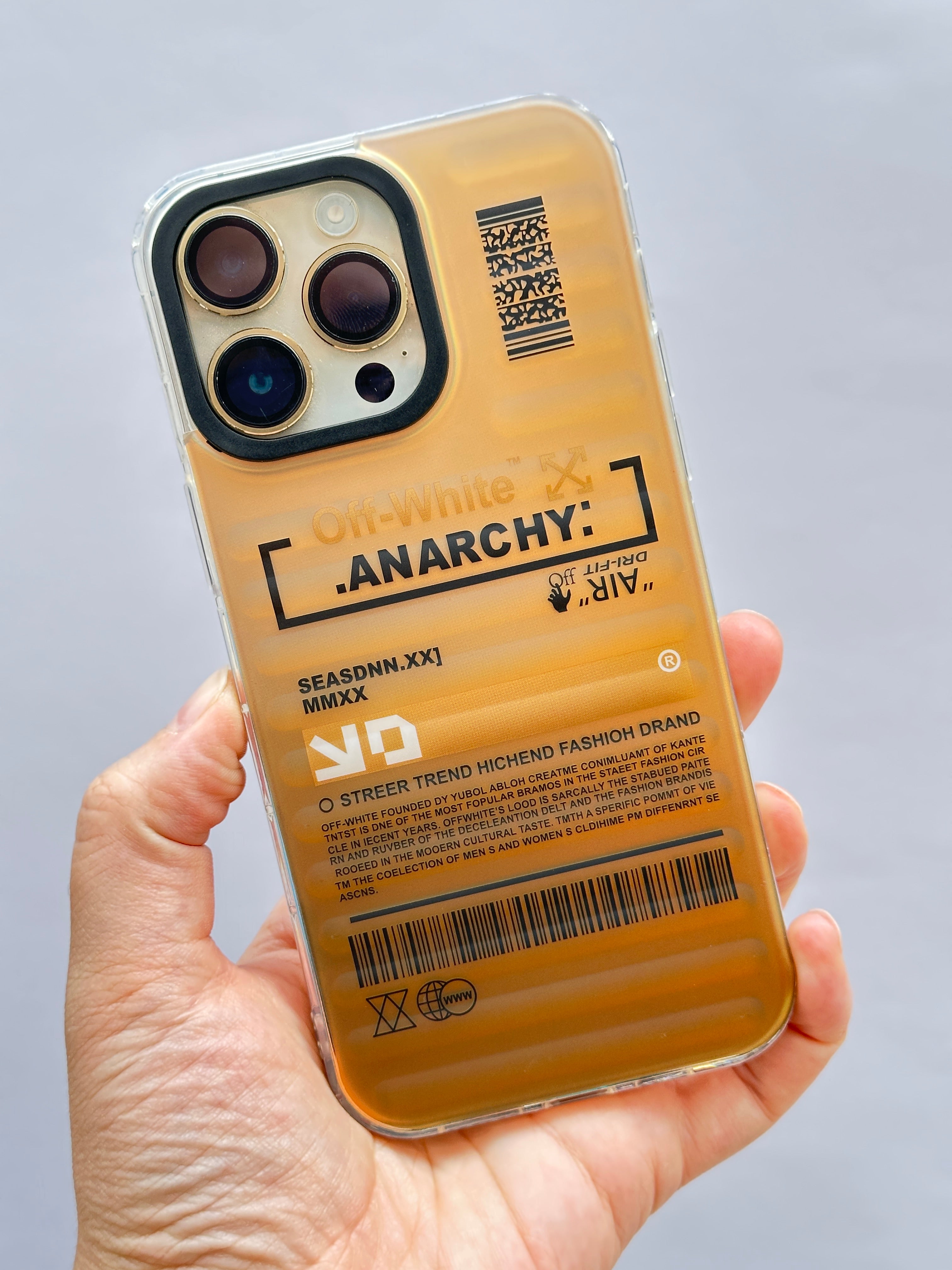 iPhone 14 Pro Max Hologramlı Renk Değiştiren Kamera Çıkıntılı Trend Marka Tasarım New Design Kılıf