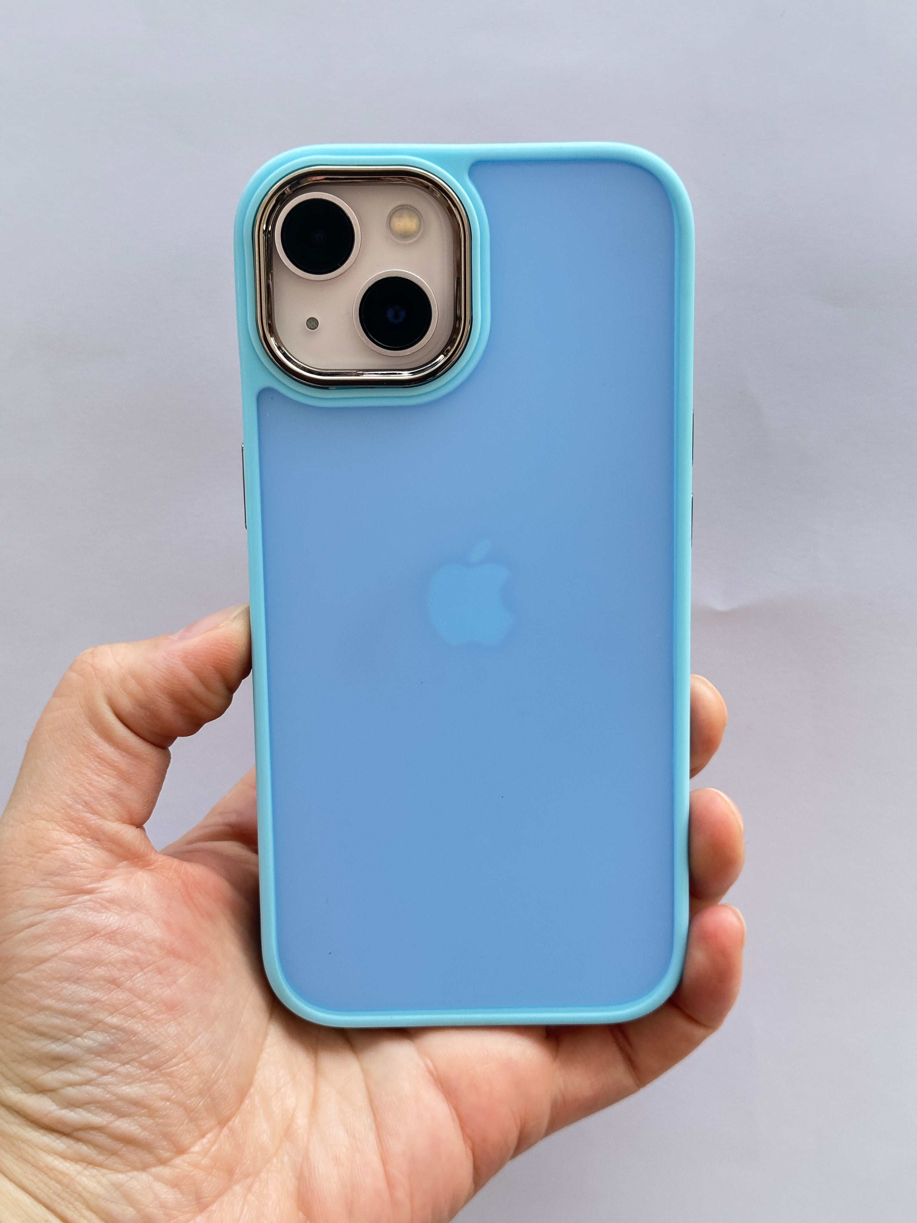 iPhone 13 Arkası Mat Yanları Mat Logo Gösteren Kamera Çıkıntılı Mat Perfect Kılıf