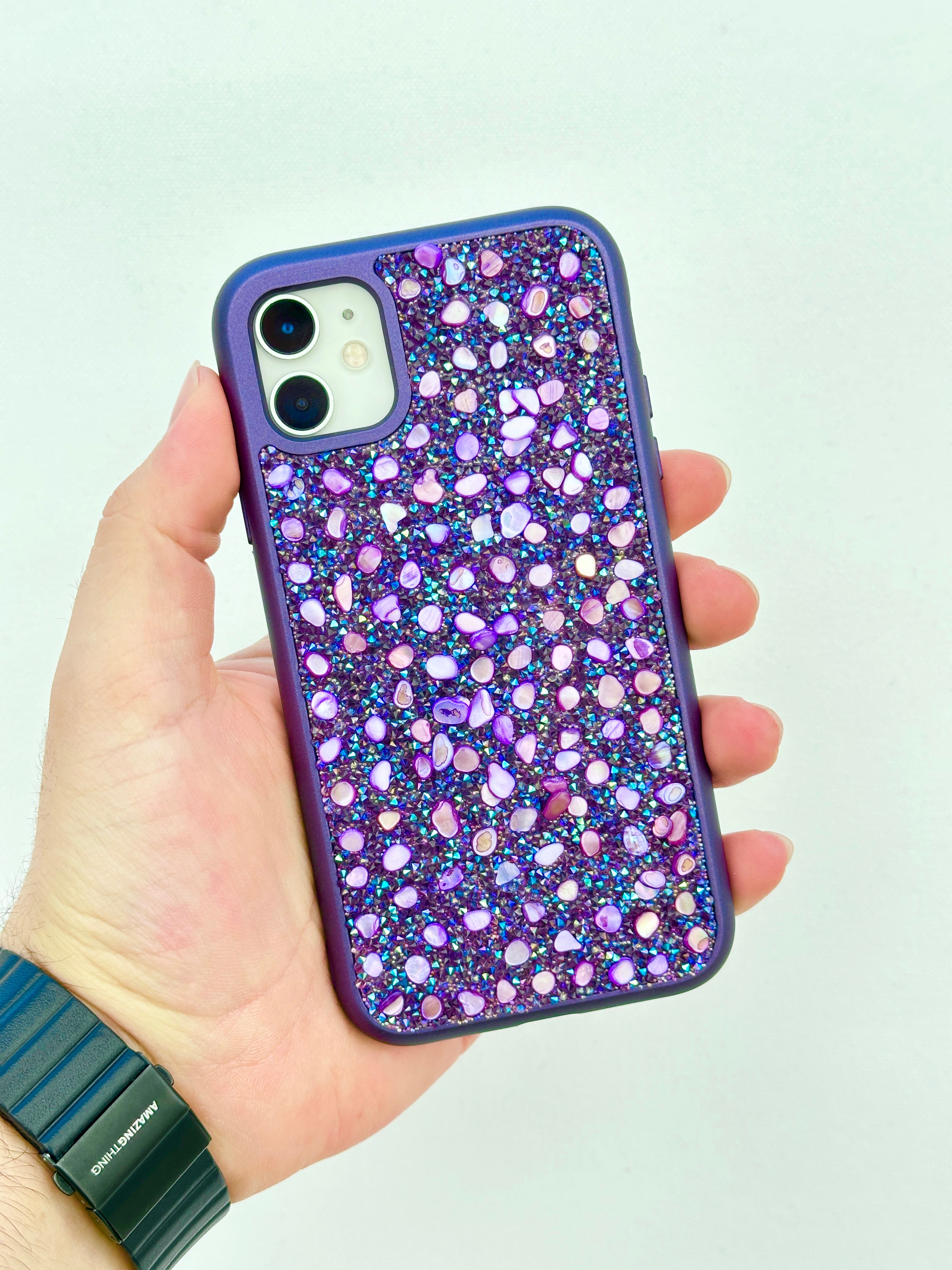 iPhone 11 Göz Alıcı Mercan Taşlı İçi Kadife Kaplamalı Yanları Silikon Kılıf