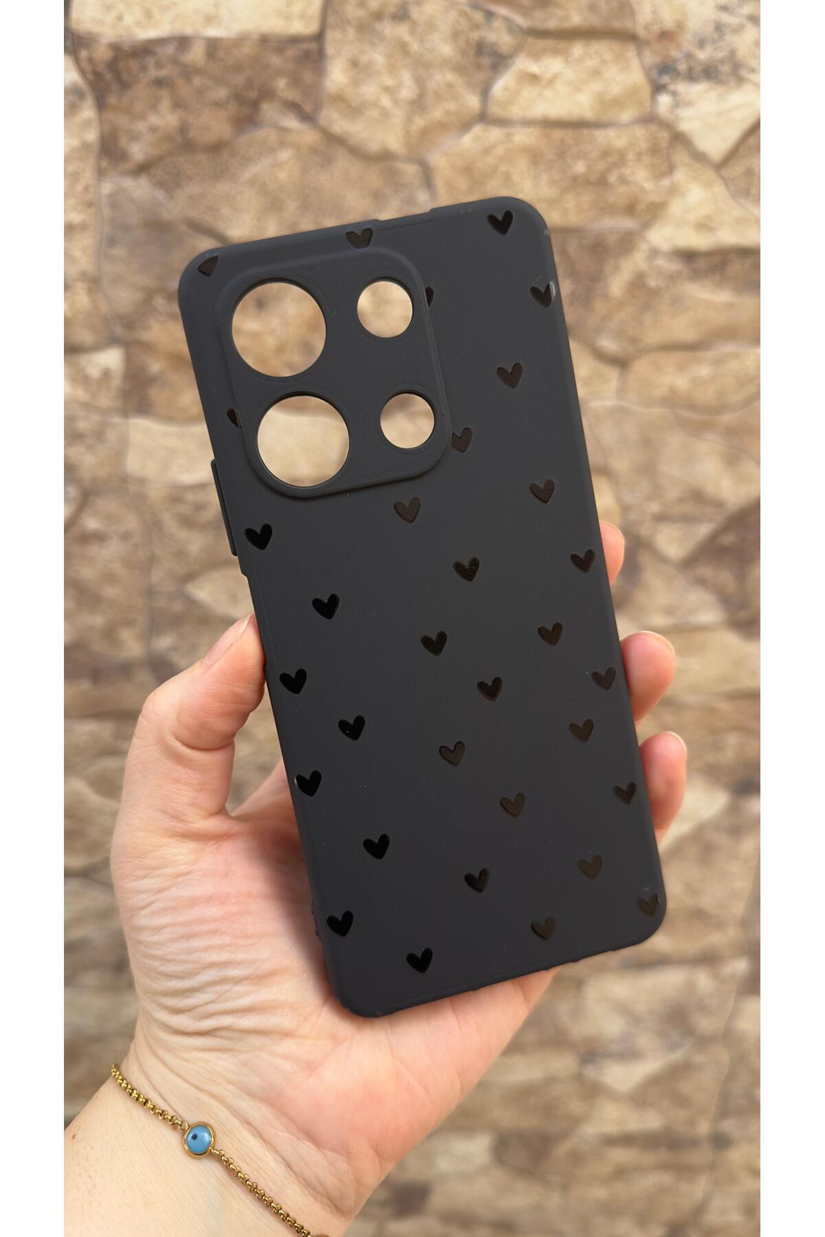 İNFİNİX NOTE 30 Uyumlu Mini Siyah Kalp Desenli Silikon Darbe Emici Klasik Korumalı Rubber Kılıf