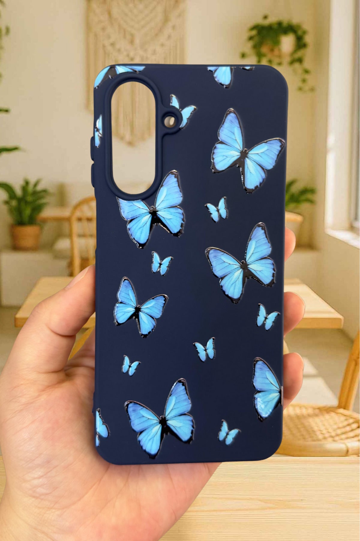 Samsung Galaxy A36 Uyumlu Mavi Kelebek Desenli Silikon Darbe Emici Klasik Korumalı Rubber Kılıf