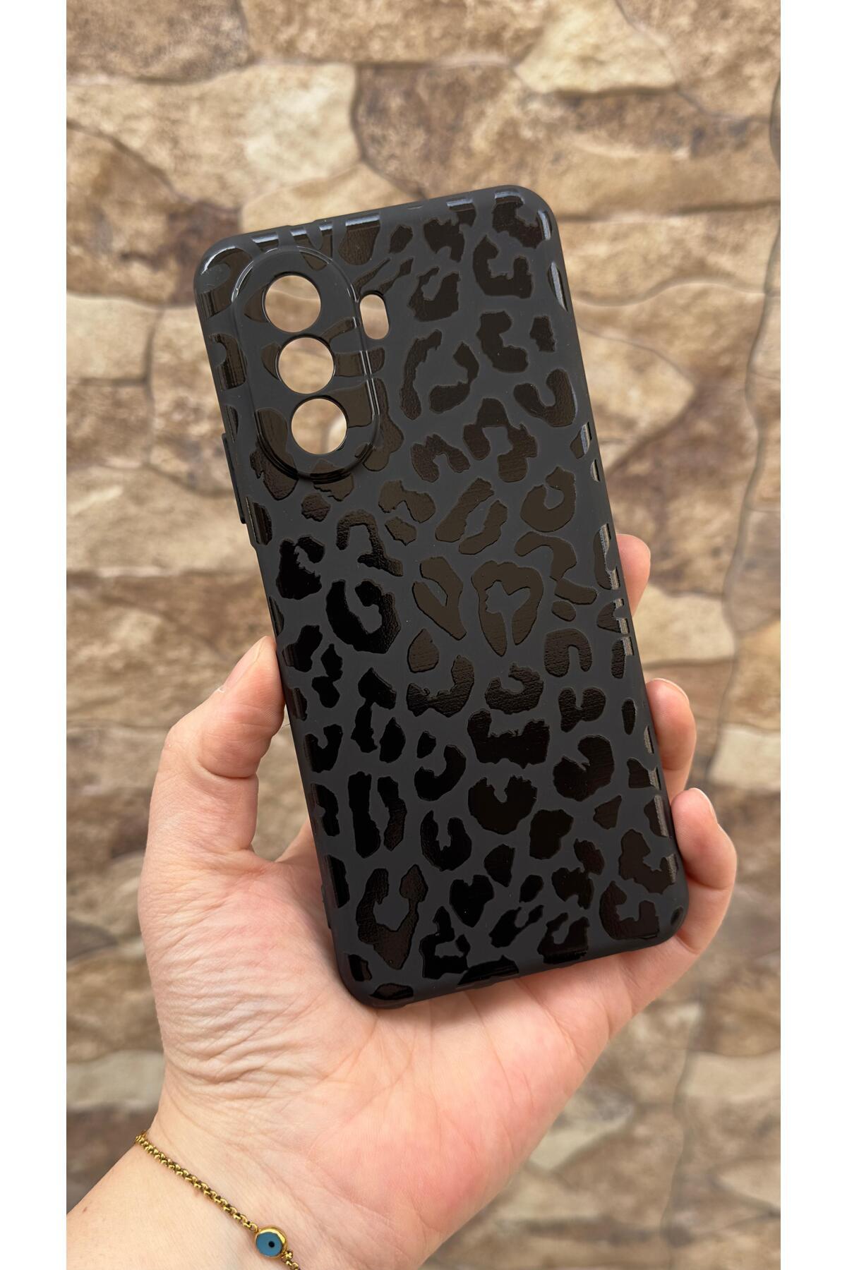 Huawei Nova Y70 Uyumlu Leopar Desenli Silikon Darbe Emici Klasik Korumalı Rubber Kılıf