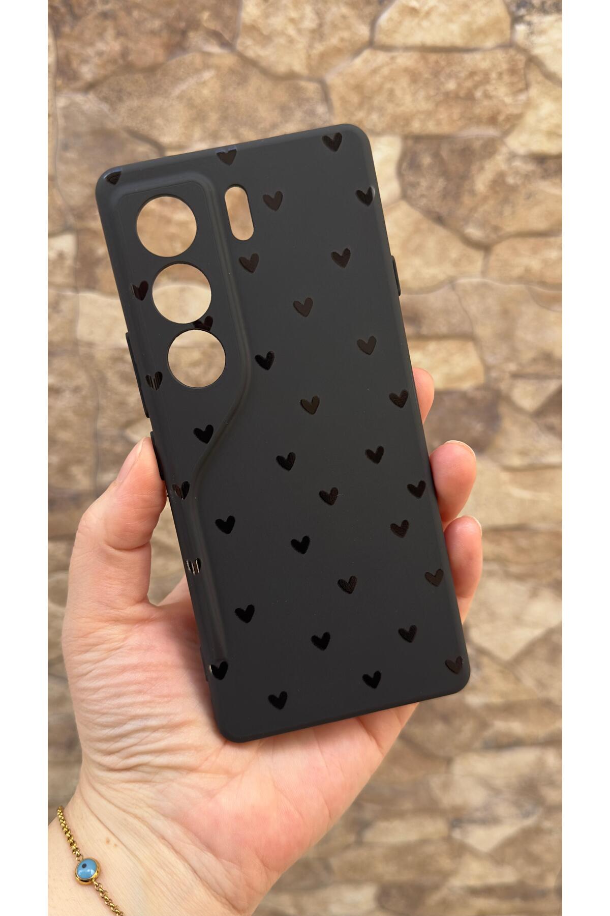 Tecno Camon 40 Pro Uyumlu Mini Siyah Kalp Desenli Silikon Darbe Emici Klasik Korumalı Rubber Kılıf