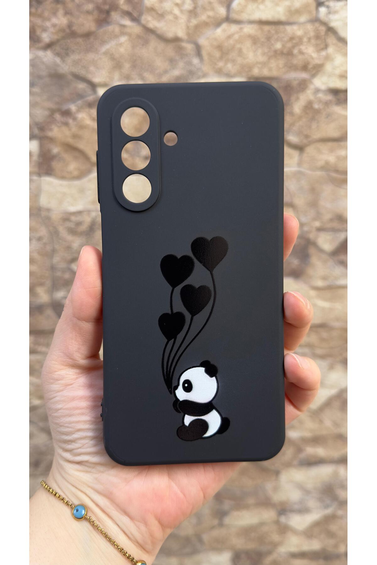 Samsung Galaxy A17 Uyumlu Kalpli Panda Desenli Silikon Darbe Emici Klasik Korumalı Rubber Kılıf