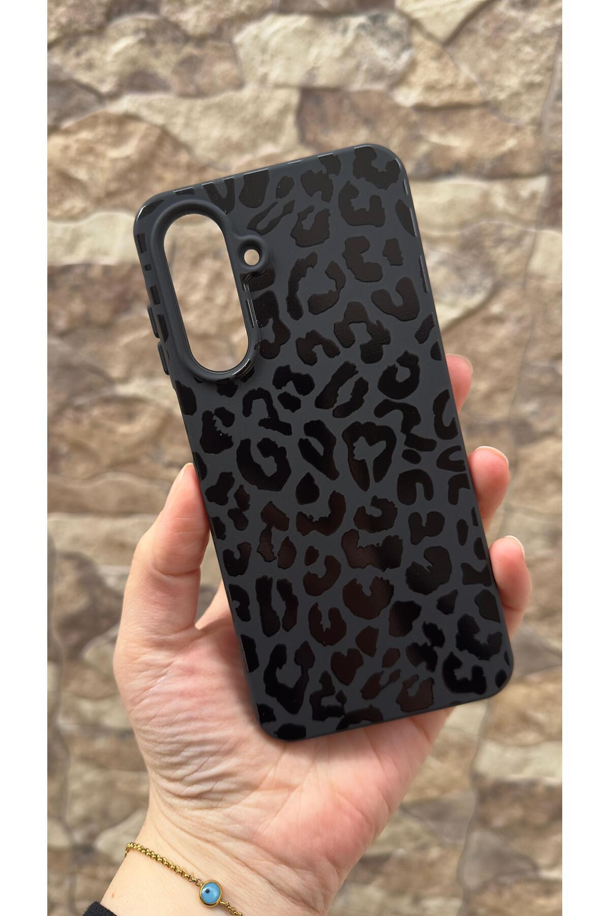 Samsung Galaxy A36 Uyumlu Leopar Desenli Silikon Darbe Emici Klasik Korumalı Rubber Kılıf