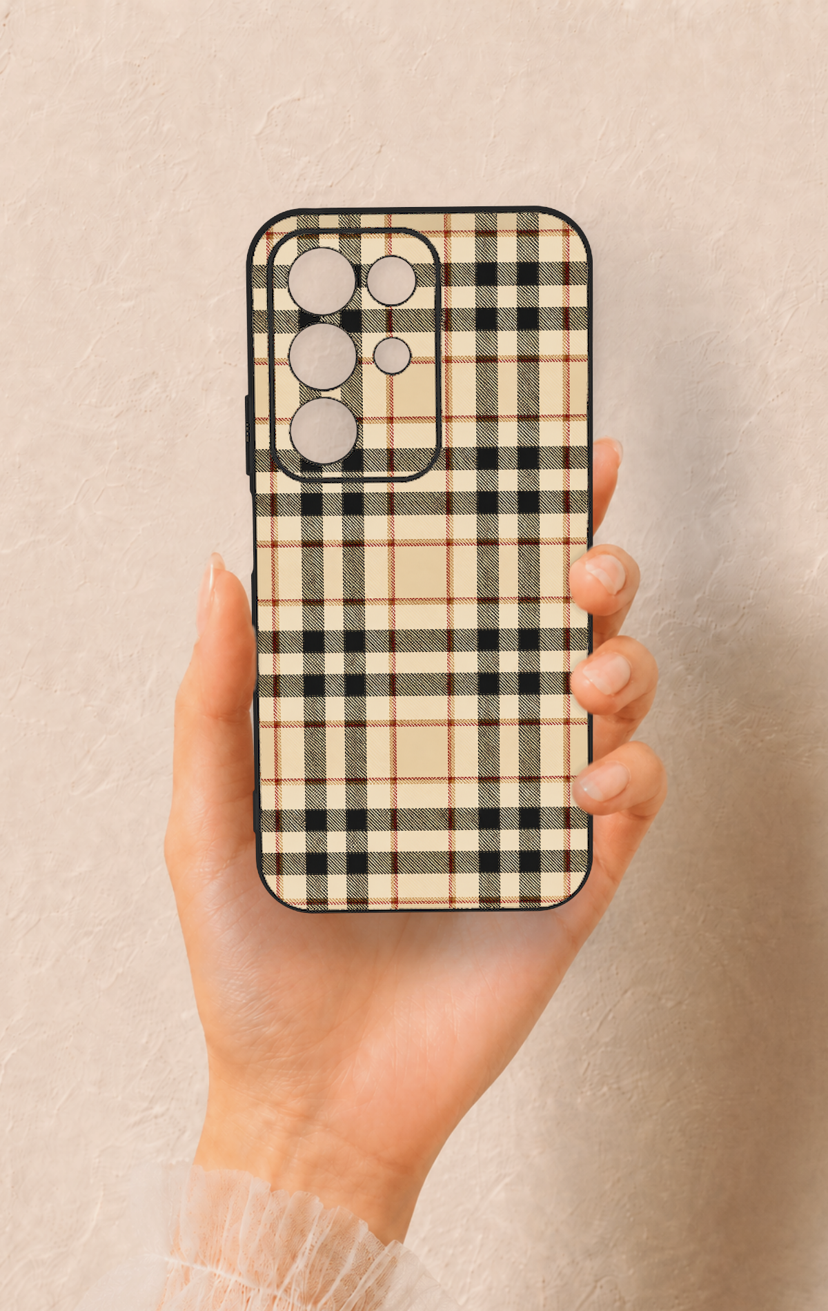 Realme C85 5G Uyumlu Karamel Siyah Ekose Desenli Silikon Kılıf