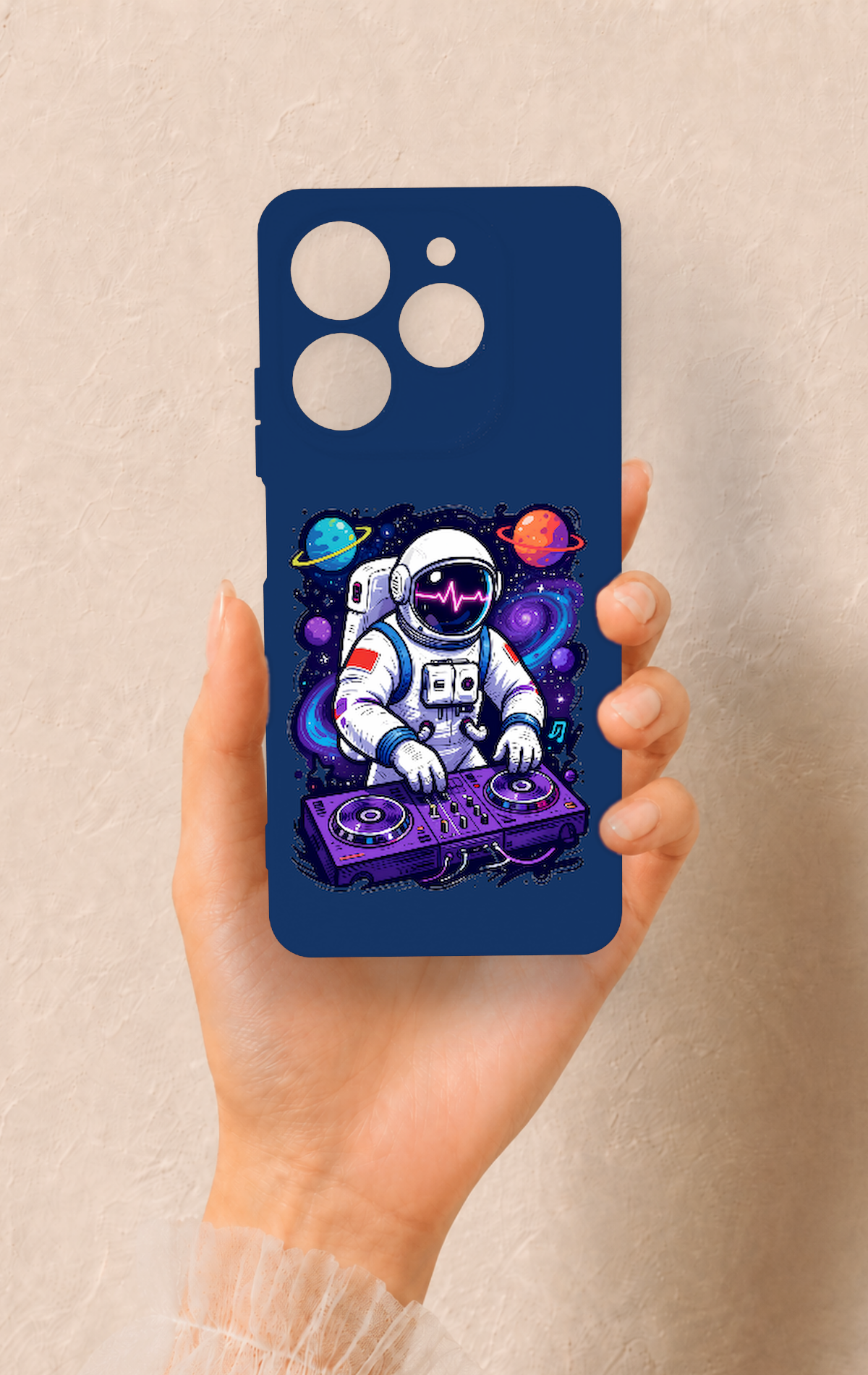 Tecno Spark 10 Pro Uyumlu Astronot DJ Desenli Silikon Kılıf