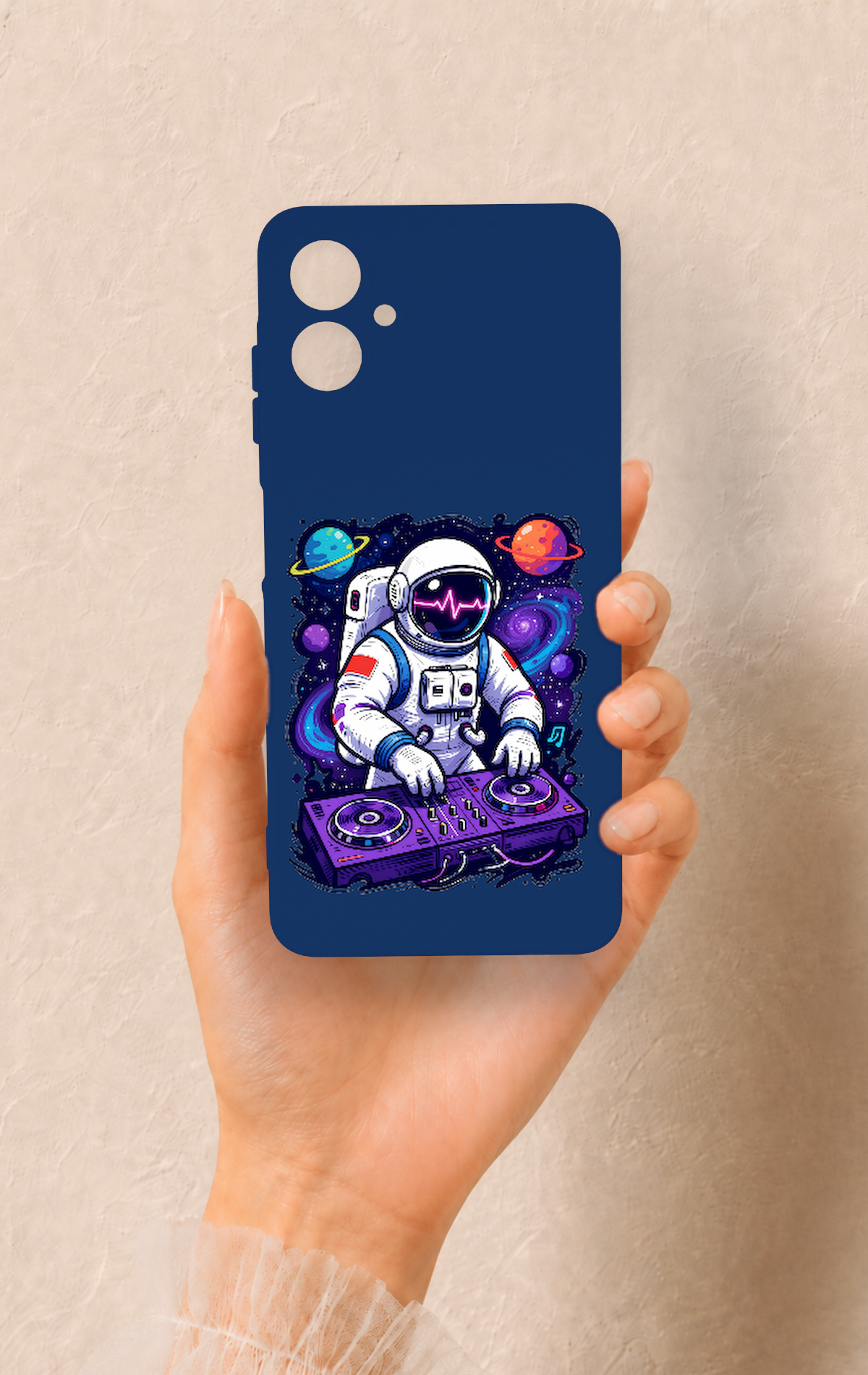 Samsung A06 Uyumlu Astronot DJ Desenli Silikon Kılıf