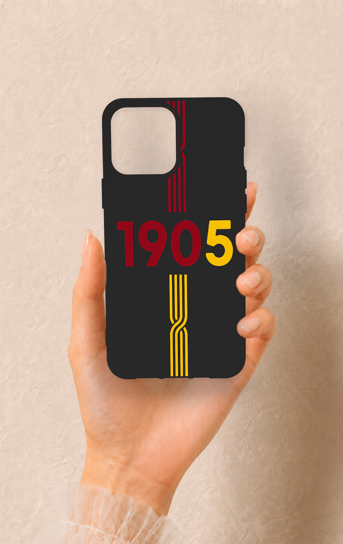 iPhone 13 Pro Max Uyumlu 1905 Kemer Desenli Silikon Kılıf