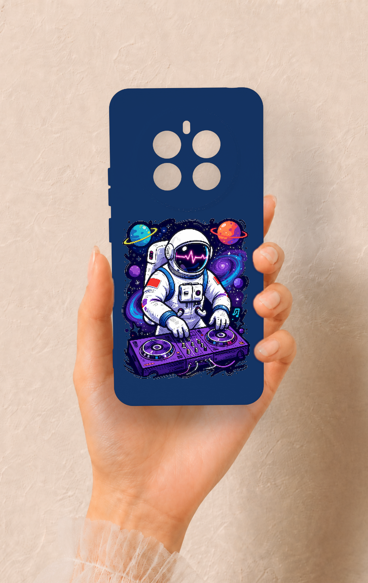 Realme 12 4G Uyumlu Astronot DJ Desenli Silikon Kılıf