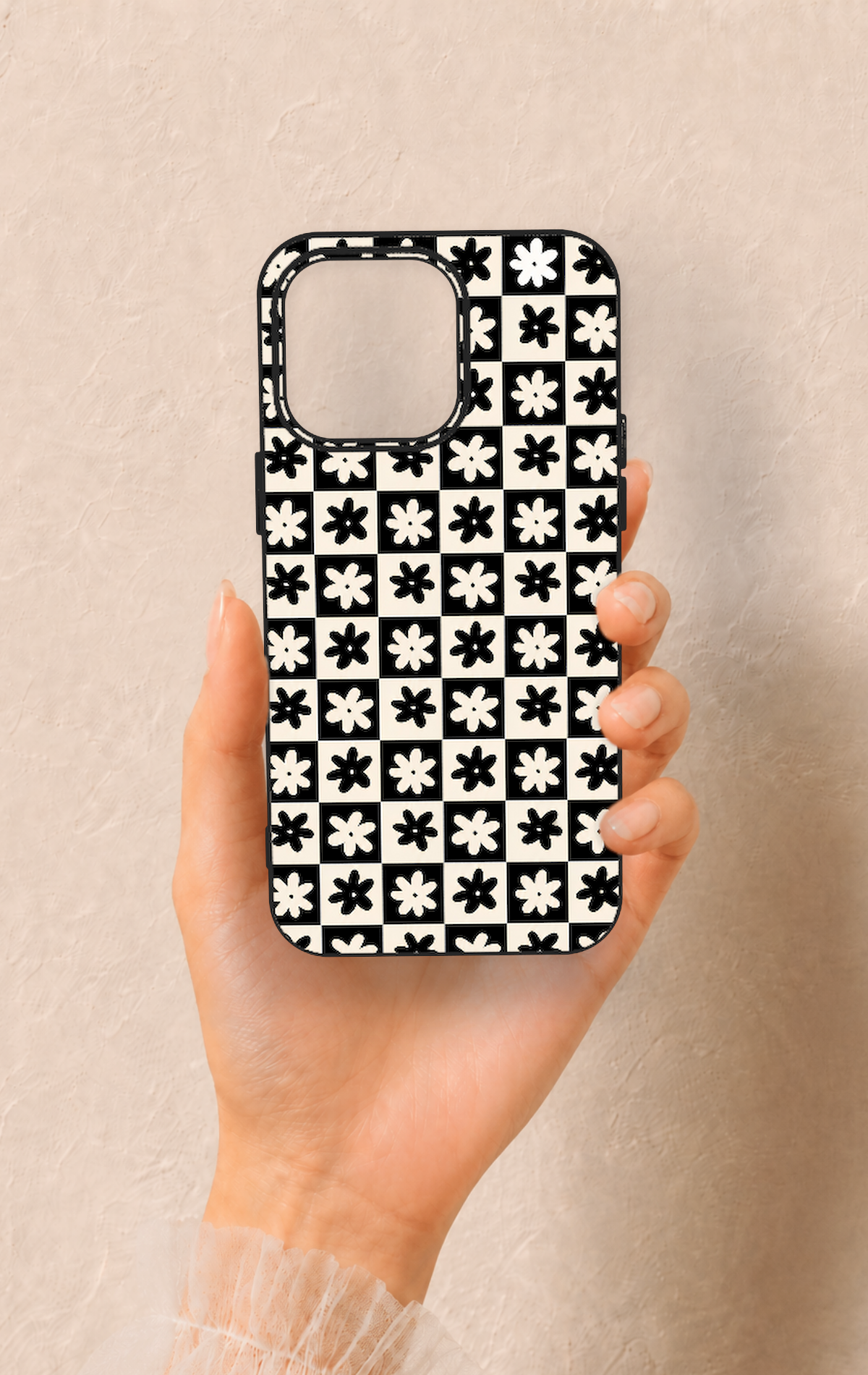 iPhone 15 Pro Max Uyumlu Çiçek Motifli Dama Desenli Silikon Kılıf