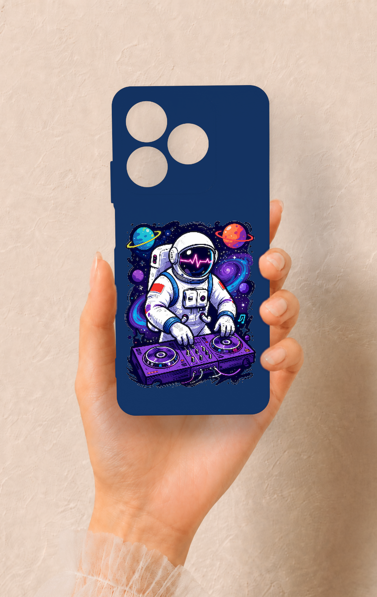 Realme C63 Uyumlu Astronot DJ Desenli Silikon Kılıf