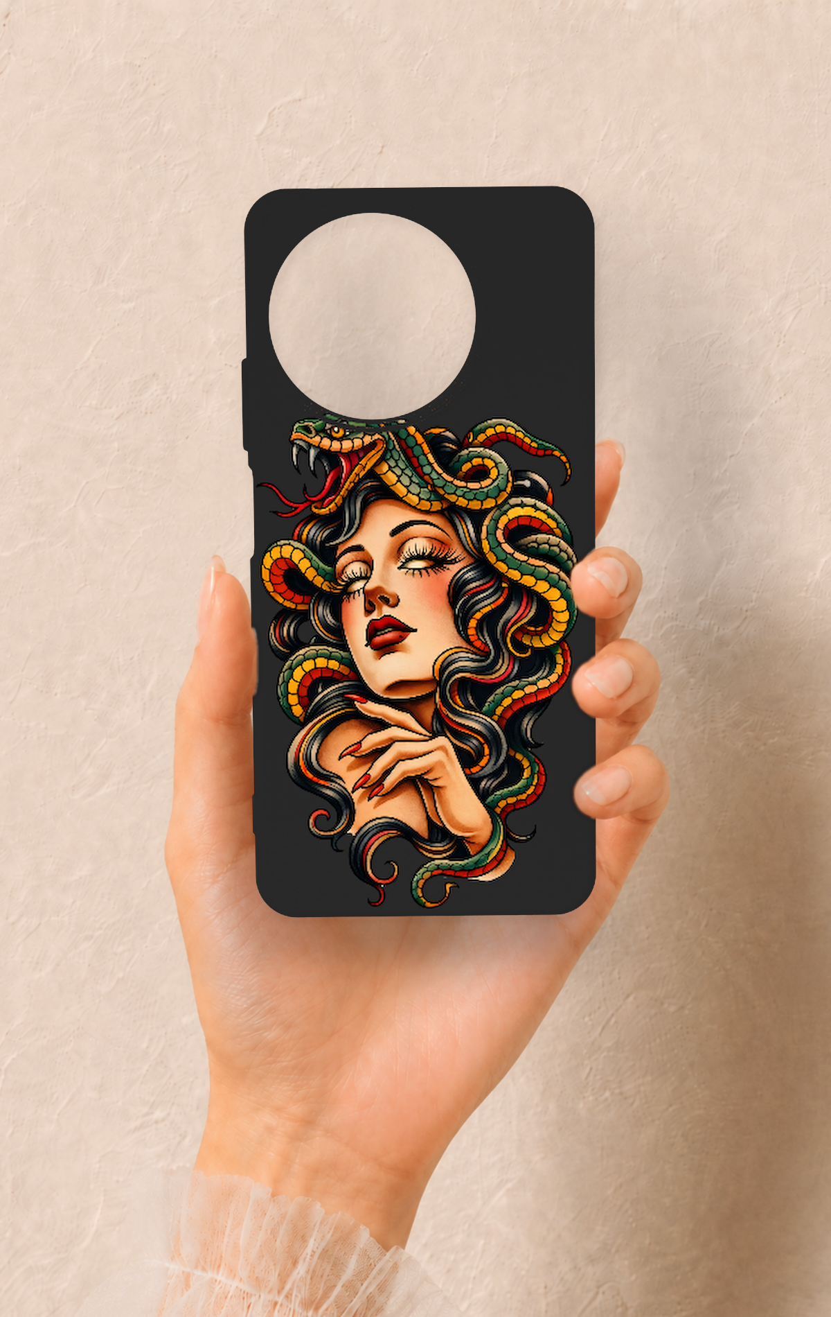 Realme 11 Uyumlu Medusa Desenli Silikon Kılıf