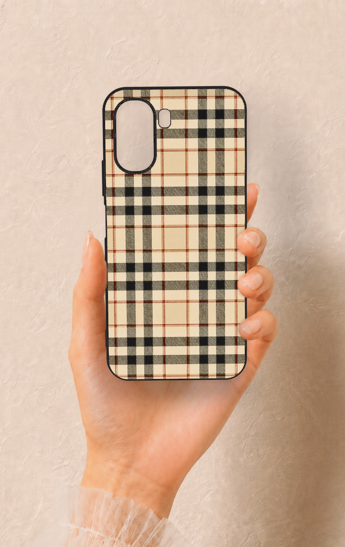 Oppo A6T Uyumlu Karamel Siyah Ekose Desenli Silikon Kılıf