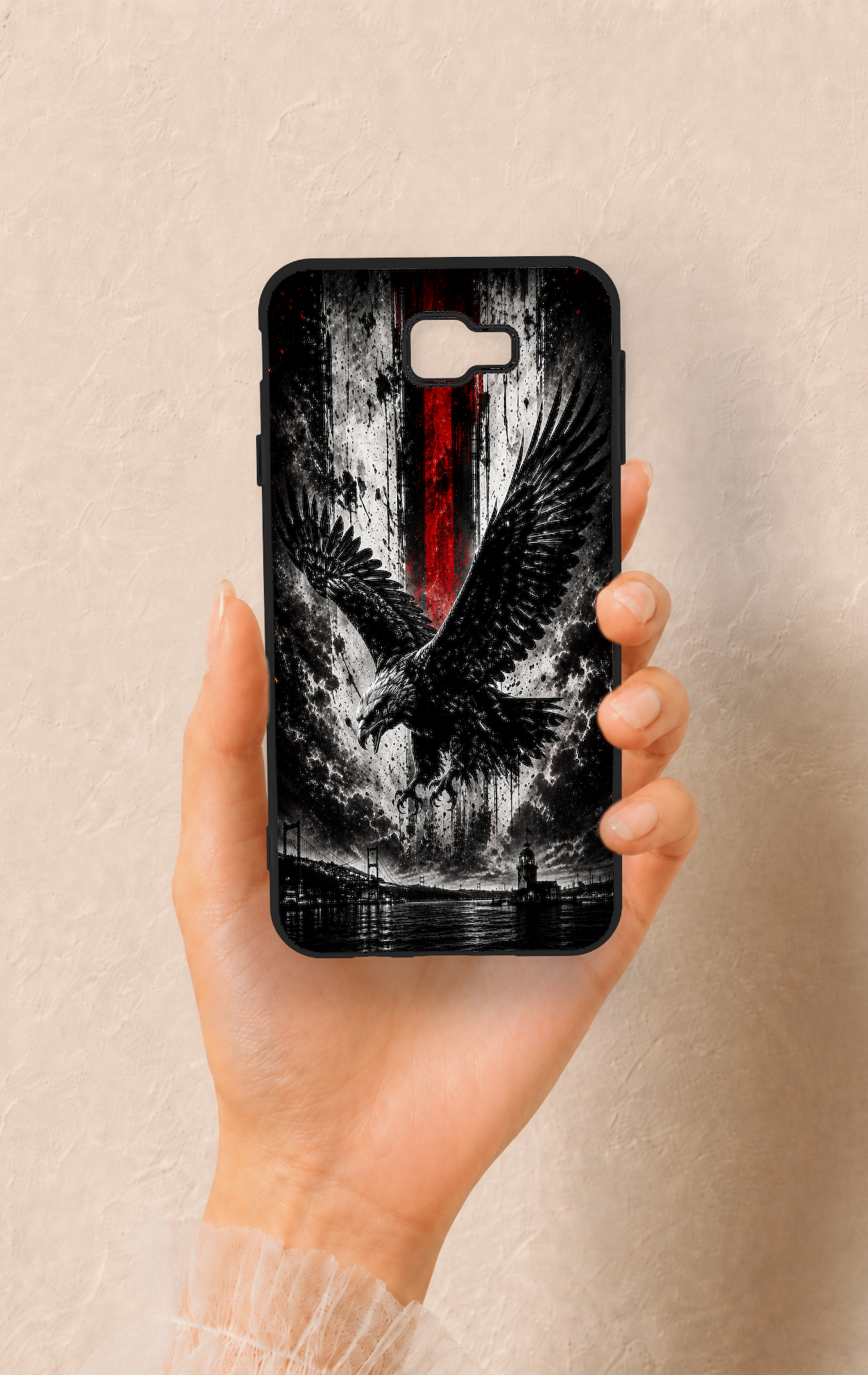 Samsung J7 Prime Uyumlu Kara Kartal Desenli Silikon Kılıf