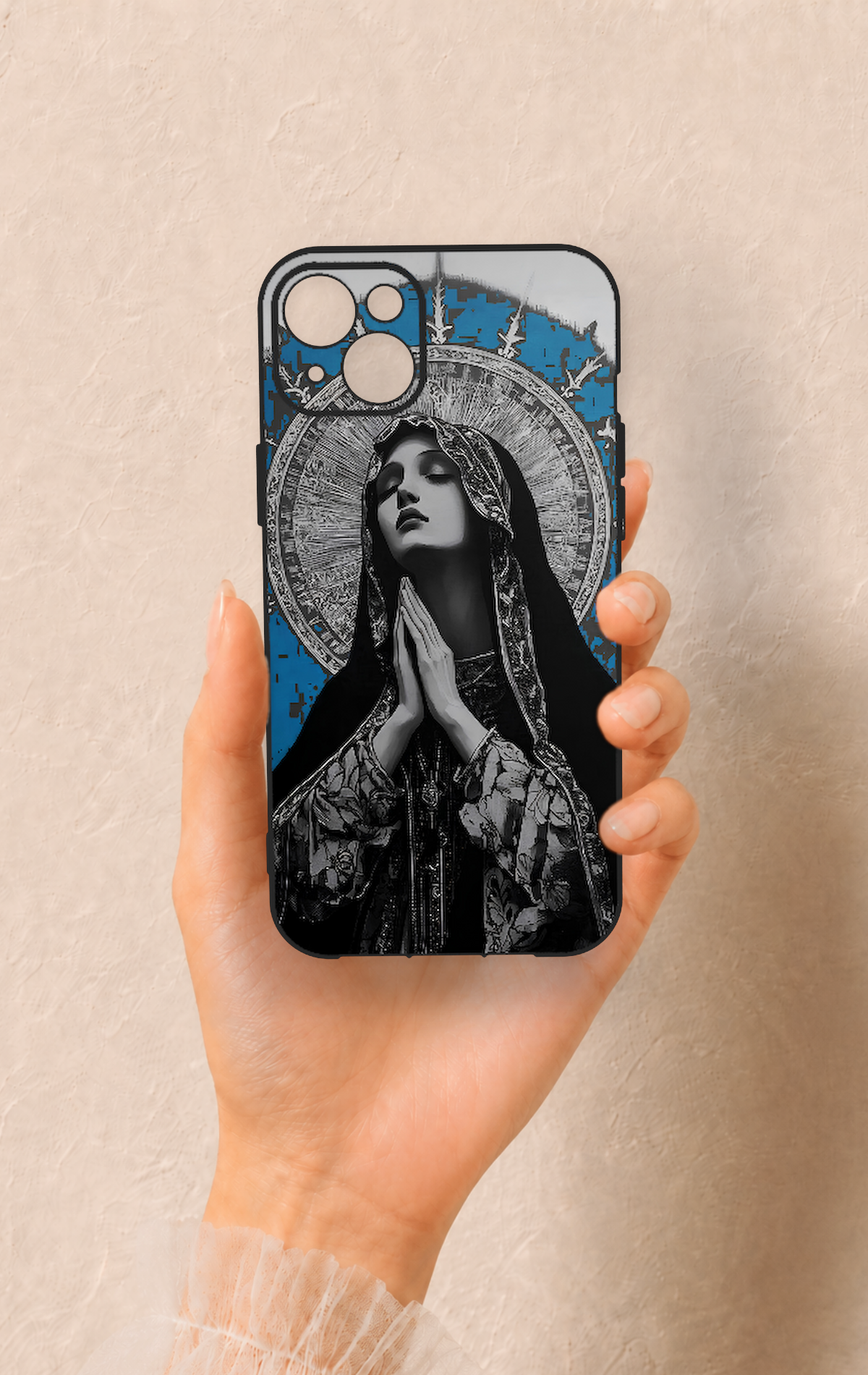 iPhone 14 Plus/15 Plus Uyumlu Rahibe Desenli Silikon Kılıf