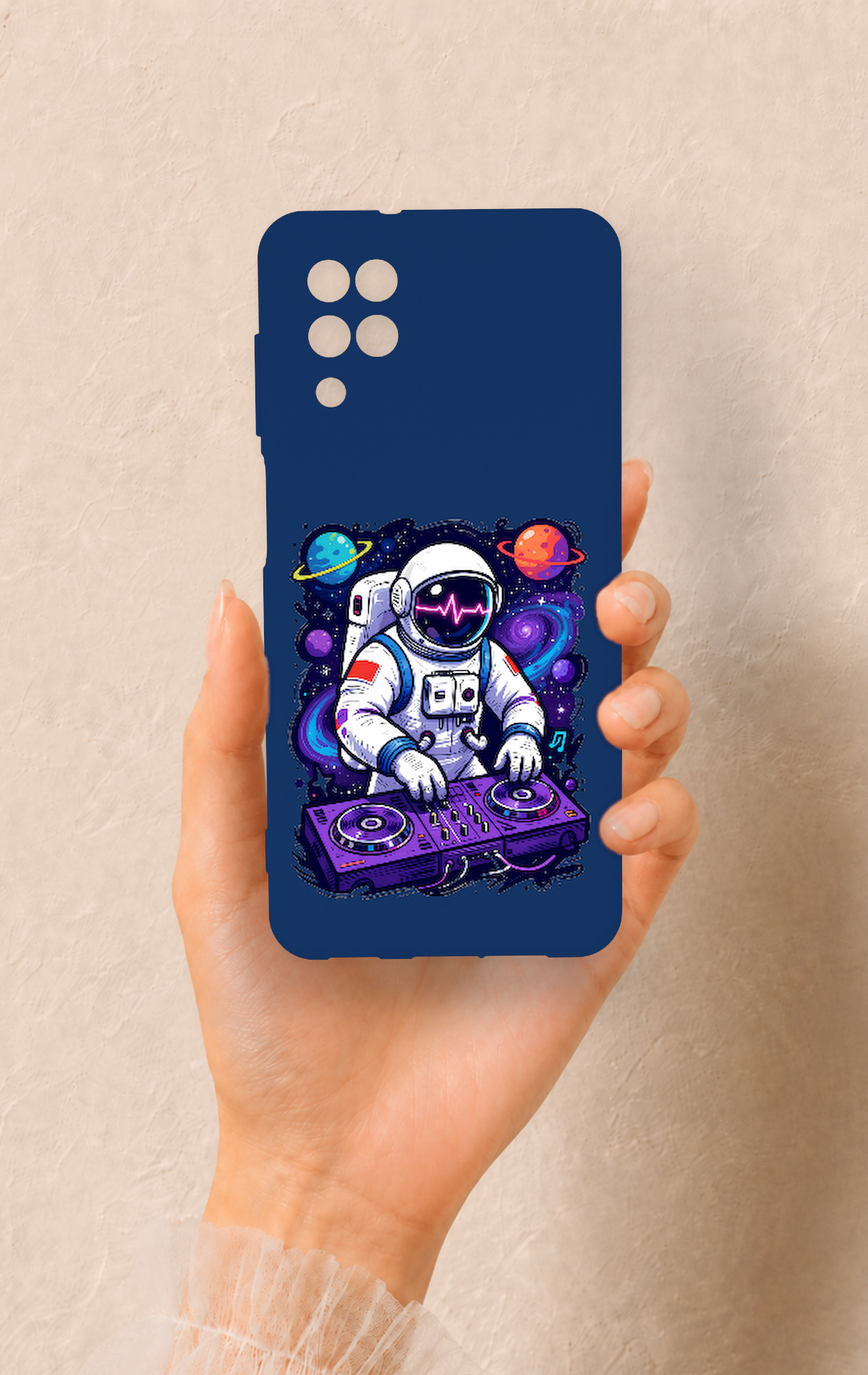 Samsung A12 Uyumlu Astronot DJ Desenli Silikon Kılıf