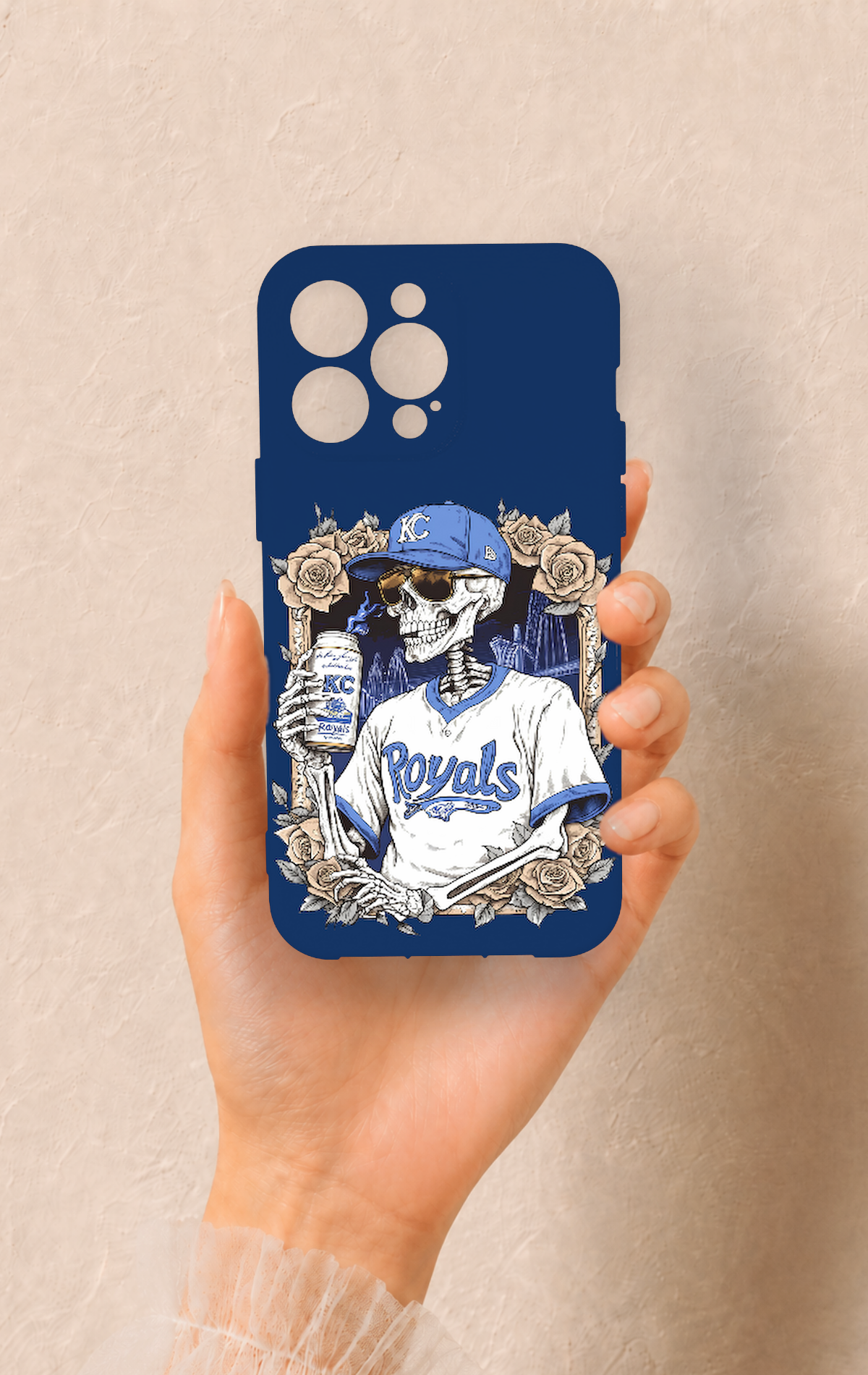 iPhone 14 Pro Max Uyumlu Royals Desenli Silikon Kılıf