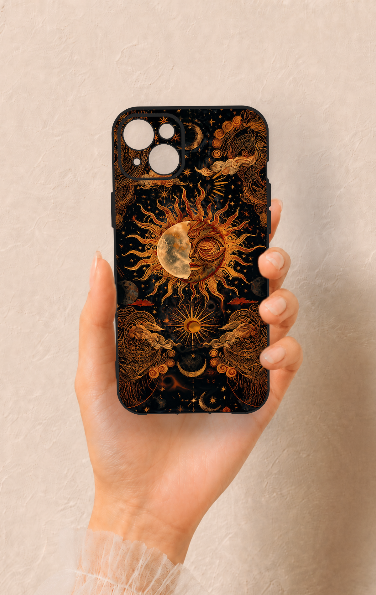 iPhone 14 Plus/15 Plus Uyumlu Mistik Güneş Desenli Silikon Kılıf