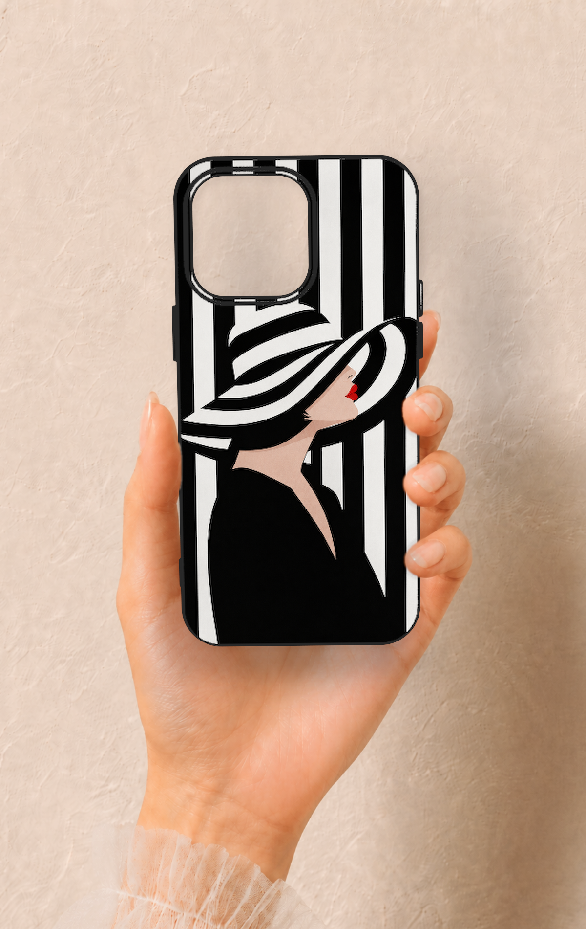 iPhone 15 Pro Max Uyumlu Madam Marica Desenli Silikon Kılıf