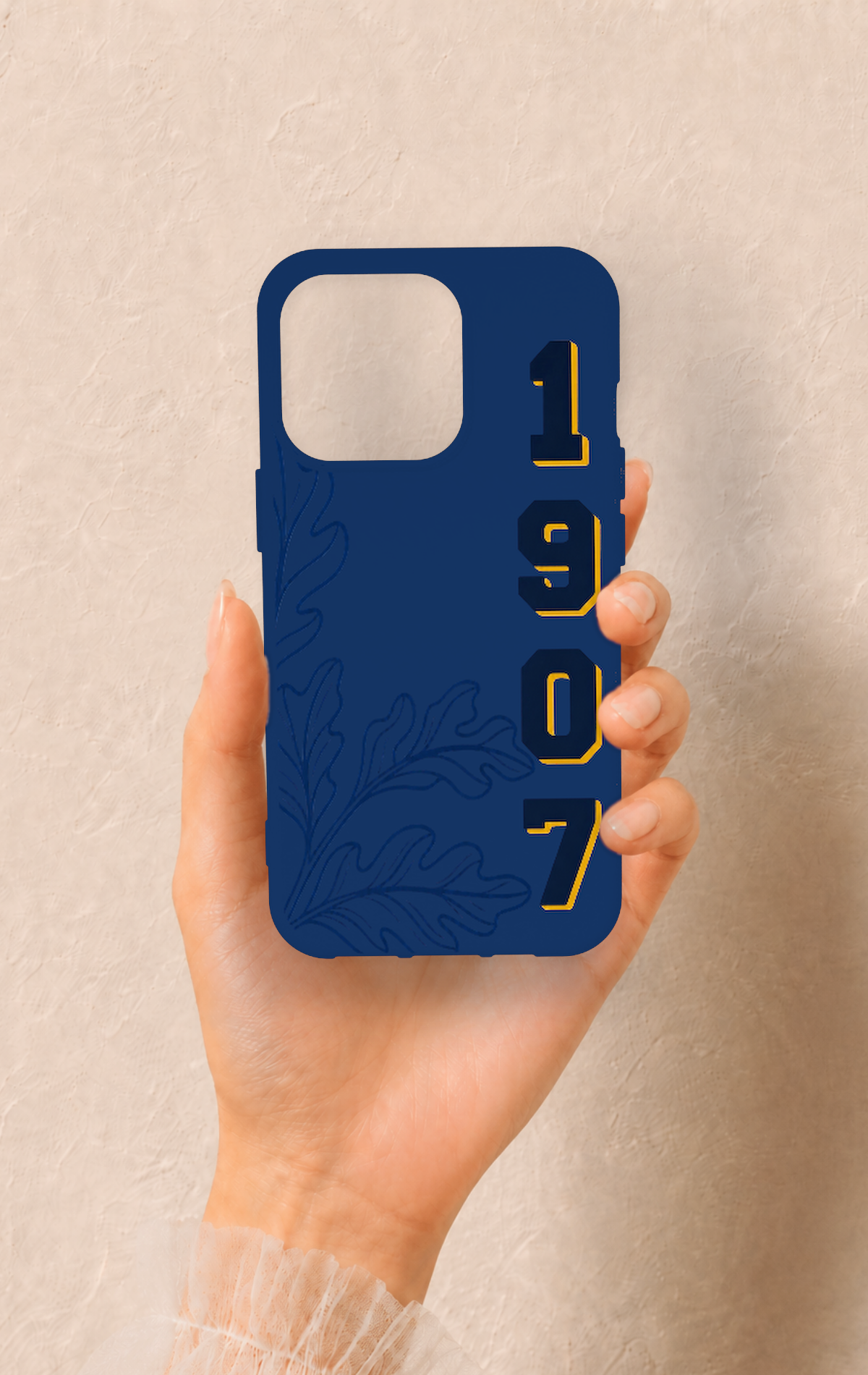 iPhone 13 Pro Uyumlu 1907 Palamut Desenli Silikon Kılıf