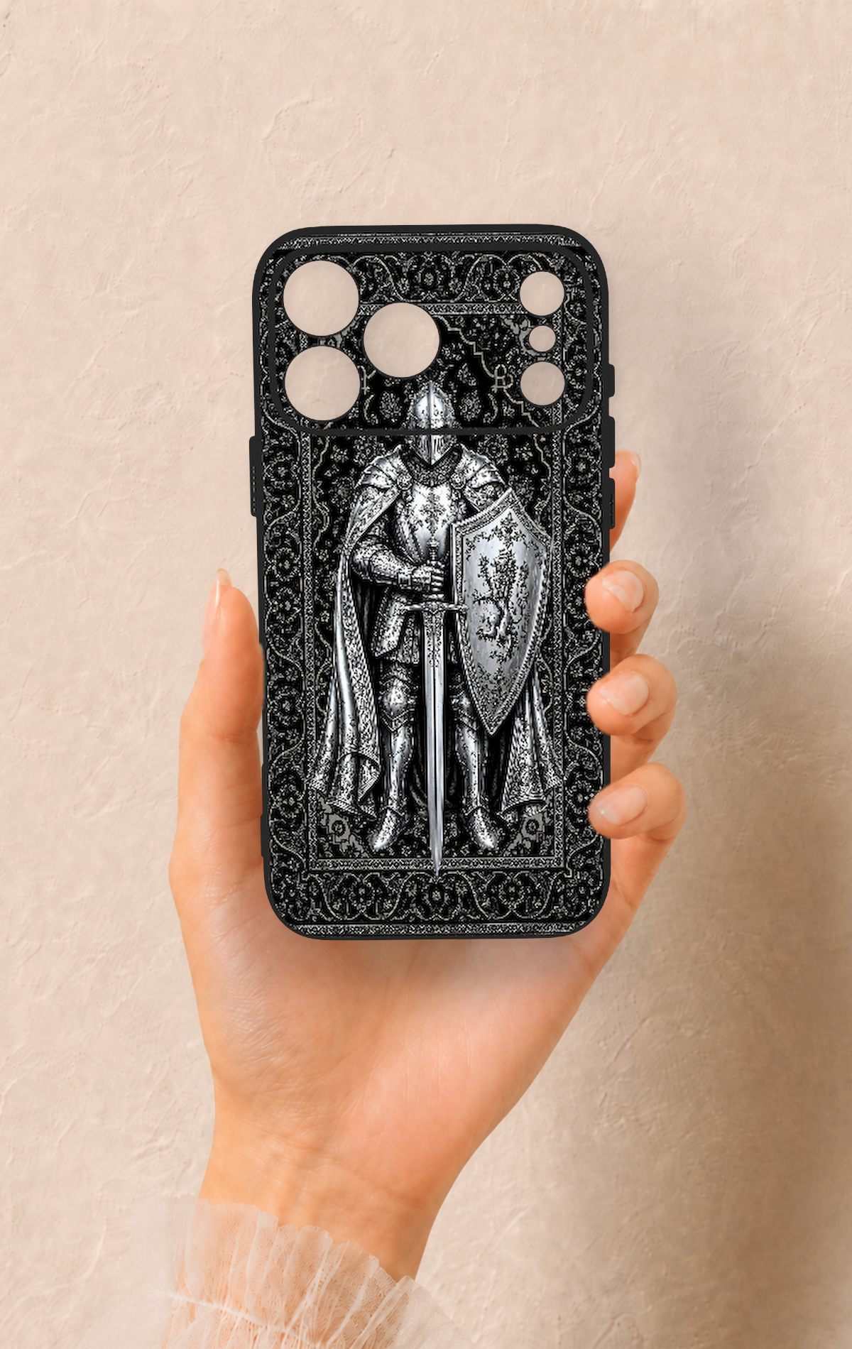 iPhone 17 Pro Max Uyumlu Şövalye Desenli Silikon Kılıf