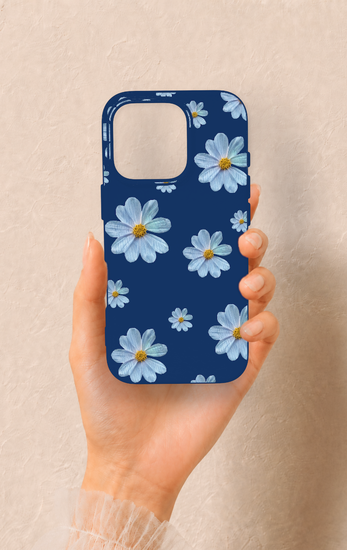 iPhone 16 Pro Uyumlu Mavi Papatya Desenli Silikon Kılıf