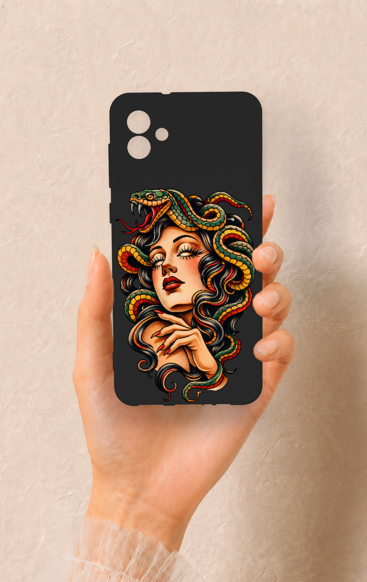 Samsung A04 Uyumlu Medusa Desenli Silikon Kılıf