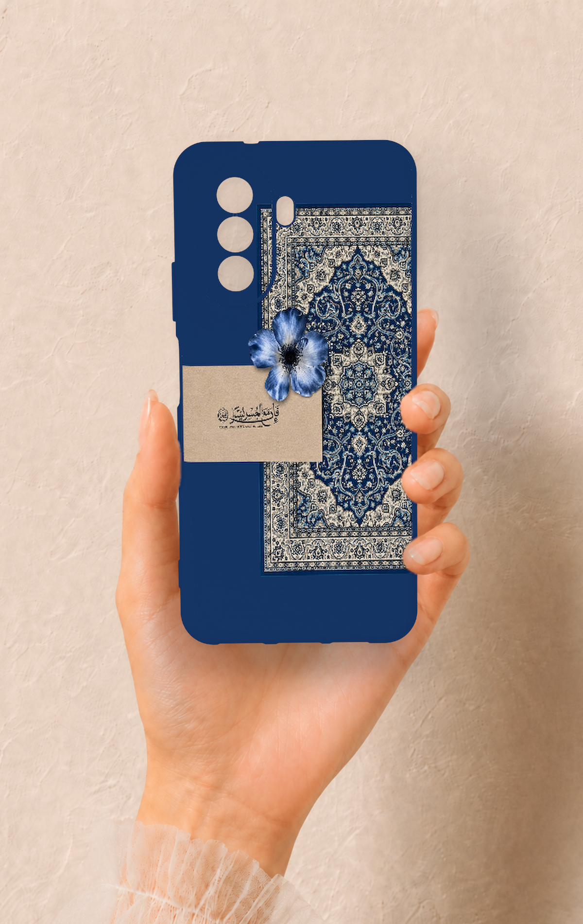 Huawei Nova Y70 Uyumlu Mavi Etnik Halı Desenli Silikon Kılıf