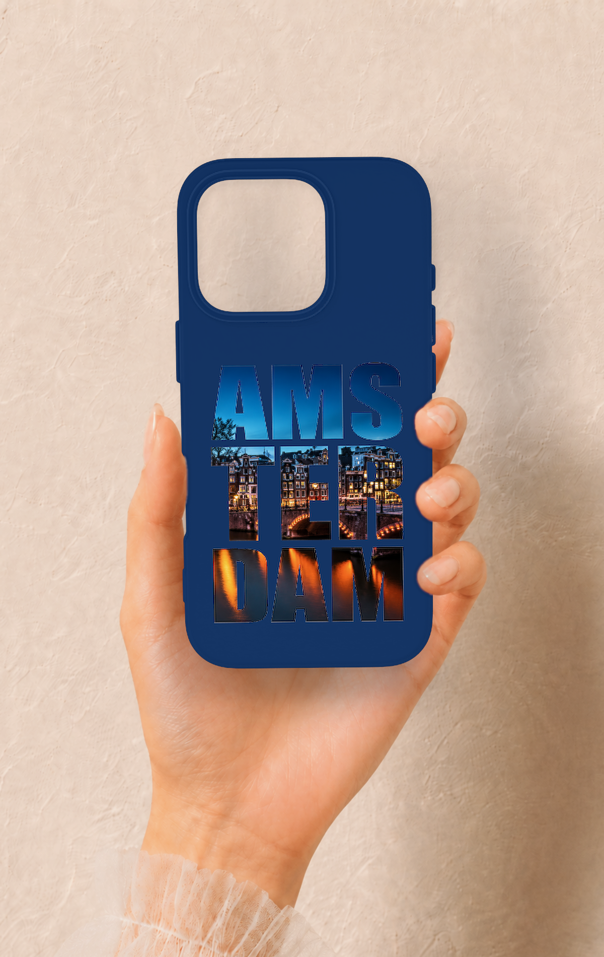 iPhone 16 Pro Uyumlu Amsterdam Desenli Silikon Kılıf