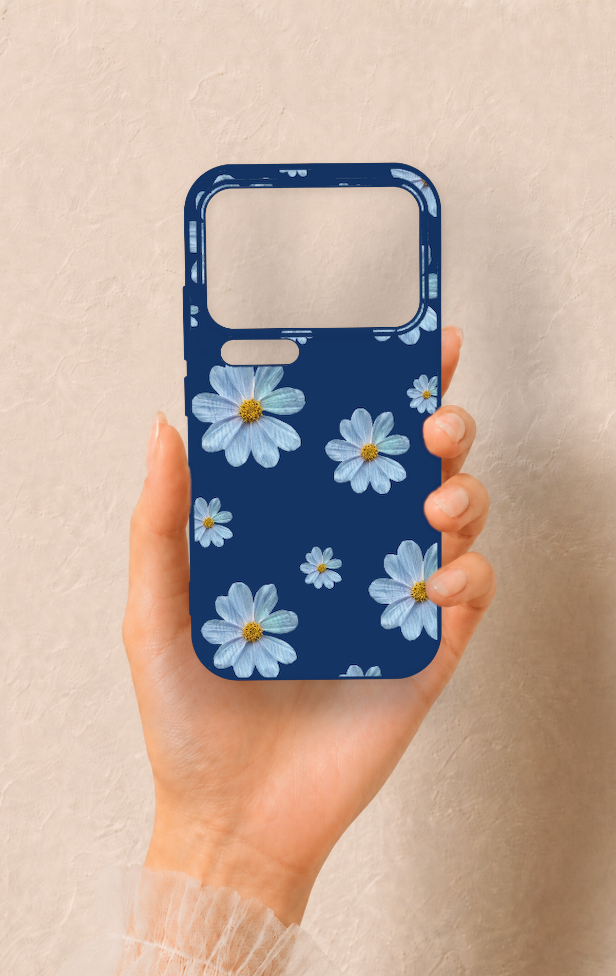 Xiaomi Mi 17 Pro 5G Uyumlu Mavi Papatya Desenli Silikon Kılıf