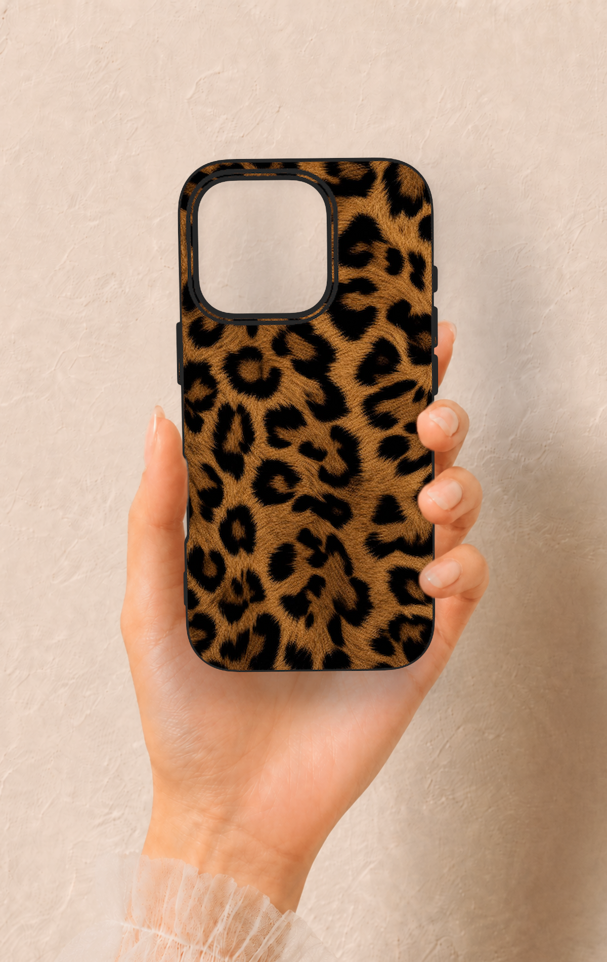 iPhone 16 Pro Uyumlu Koyu Leopar Deri Desenli Silikon Kılıf