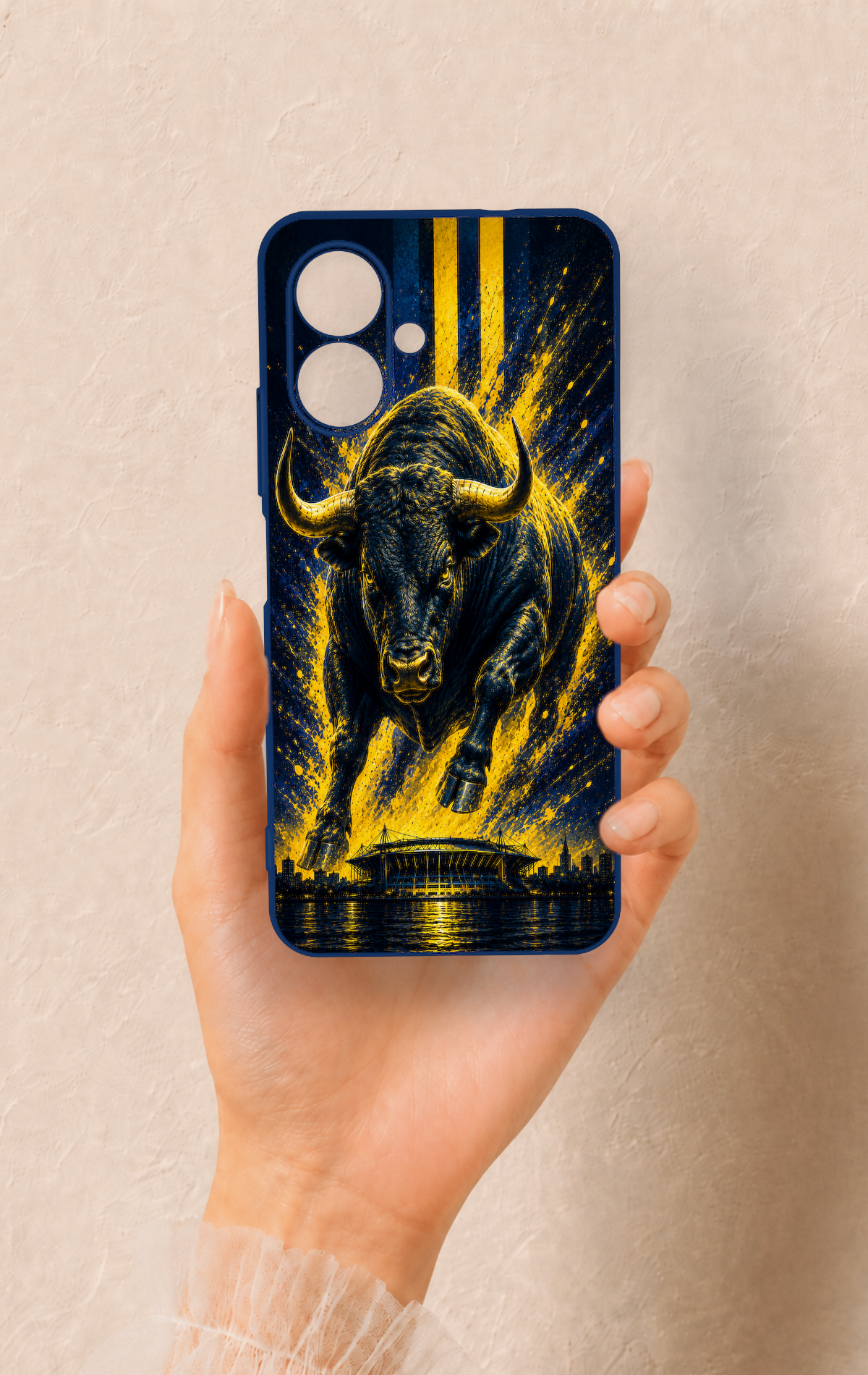 Tecno Spark Go 2 Uyumlu Kadiköy Boğası Desenli Silikon Kılıf