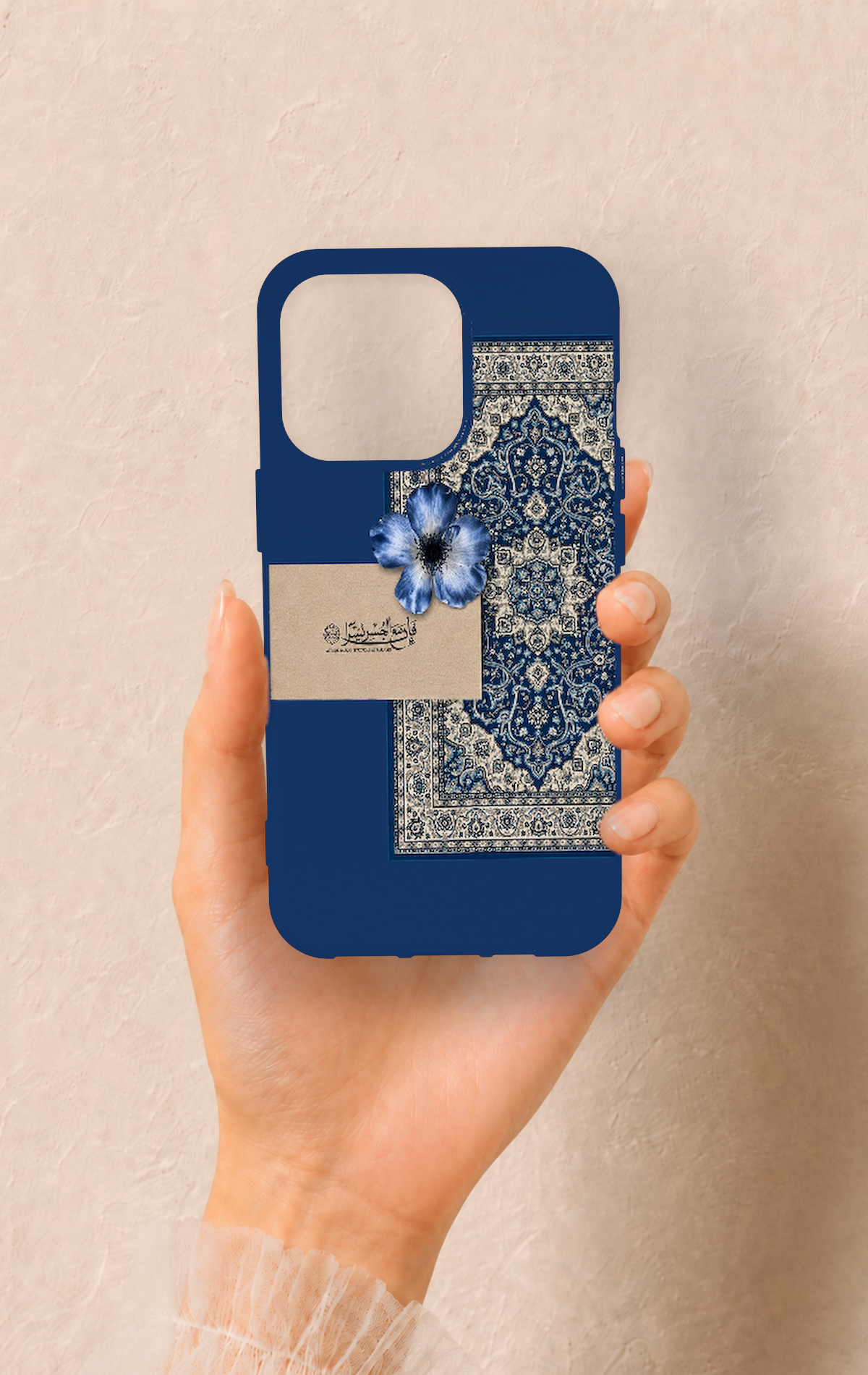 iPhone 13 Pro Uyumlu Mavi Etnik Halı Desenli Silikon Kılıf