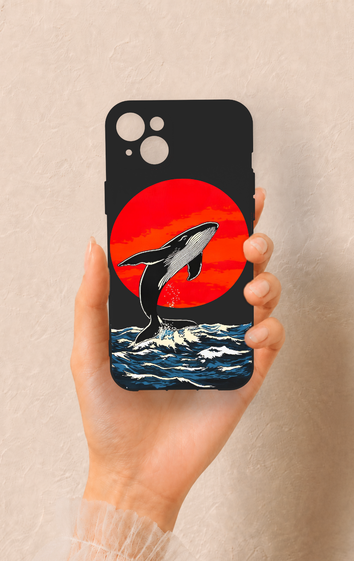 iPhone 14 Plus/15 Plus Uyumlu Kırmızı Güneş Balina Desenli Silikon Kılıf