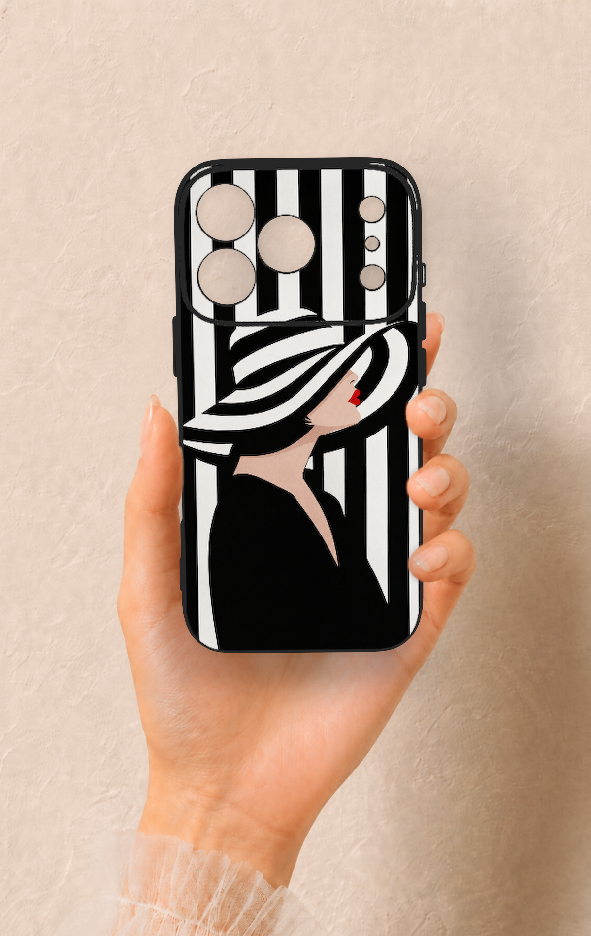 iPhone 17 Pro Uyumlu Madam Marica Desenli Silikon Kılıf