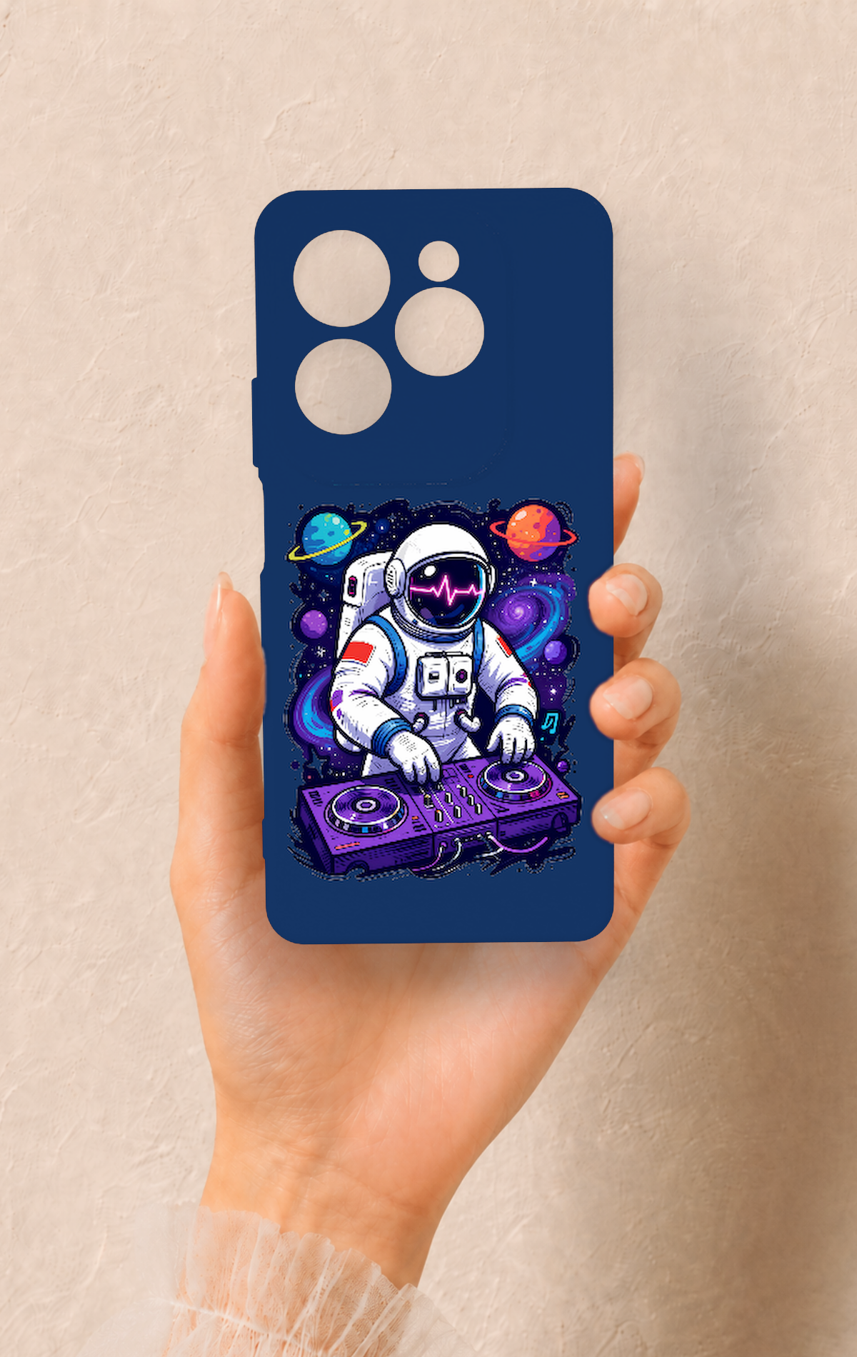 İnfinix Hot 40 Pro Uyumlu Astronot DJ Desenli Silikon Kılıf