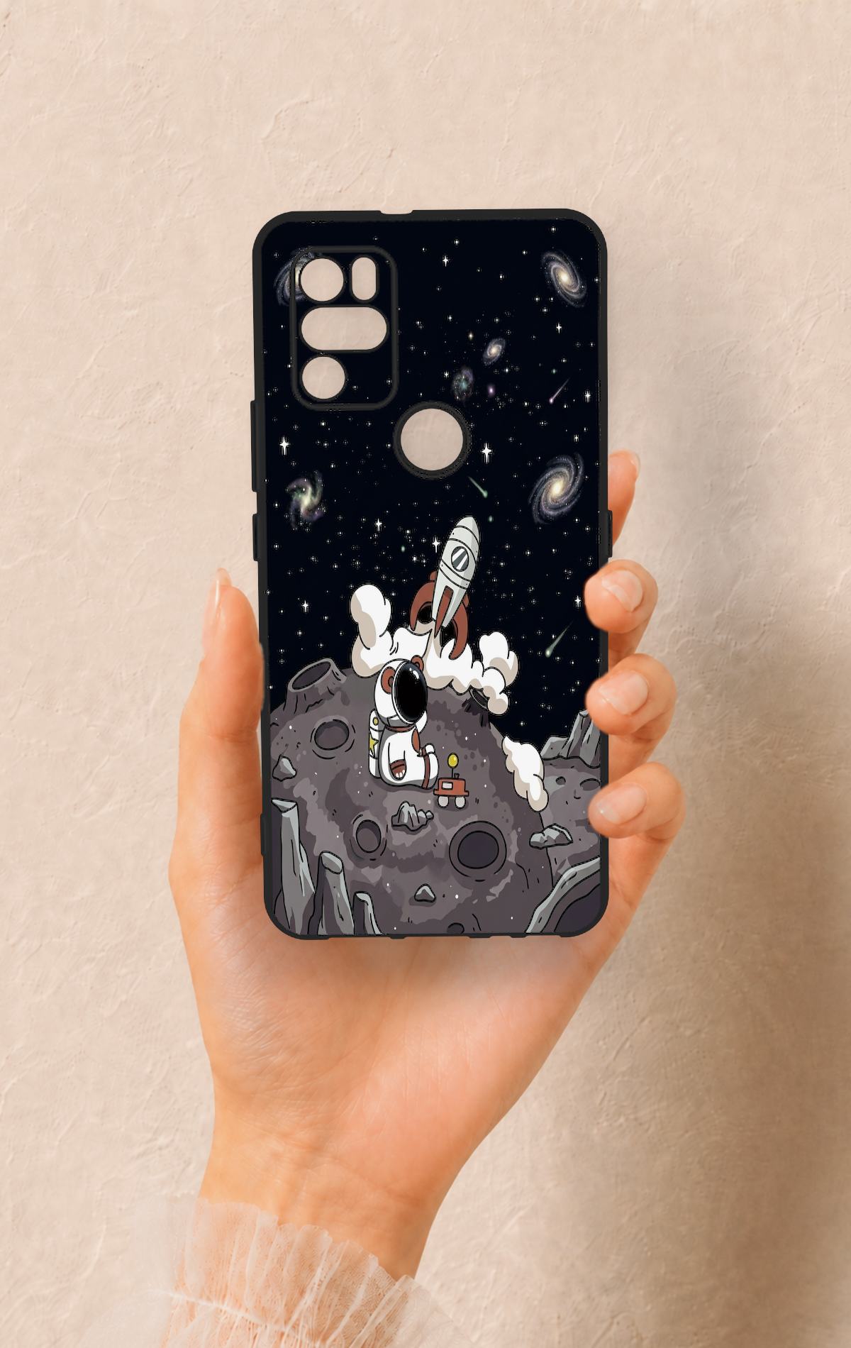 Omix X300 Uyumlu Uzay Astronot Desenli Silikon Kılıf
