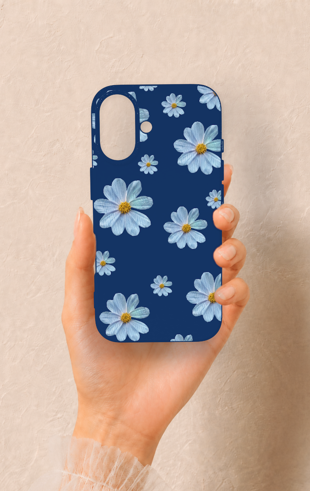 iPhone 16 Uyumlu Mavi Papatya Desenli Silikon Kılıf