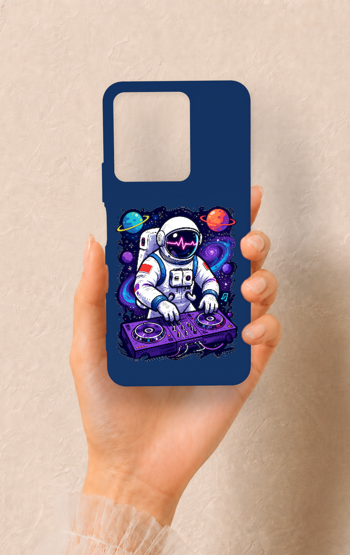 Vivo Y35 Uyumlu Astronot DJ Desenli Silikon Kılıf